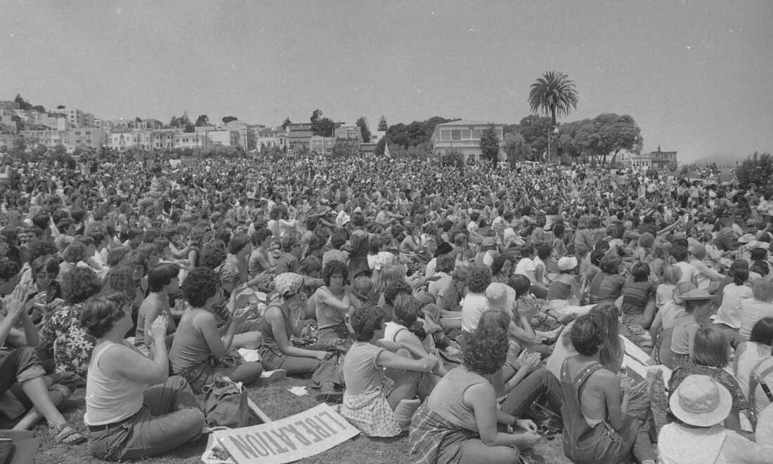 A crowd sits at the July 4th Double Bicentennial celebration on July 4, 1976.