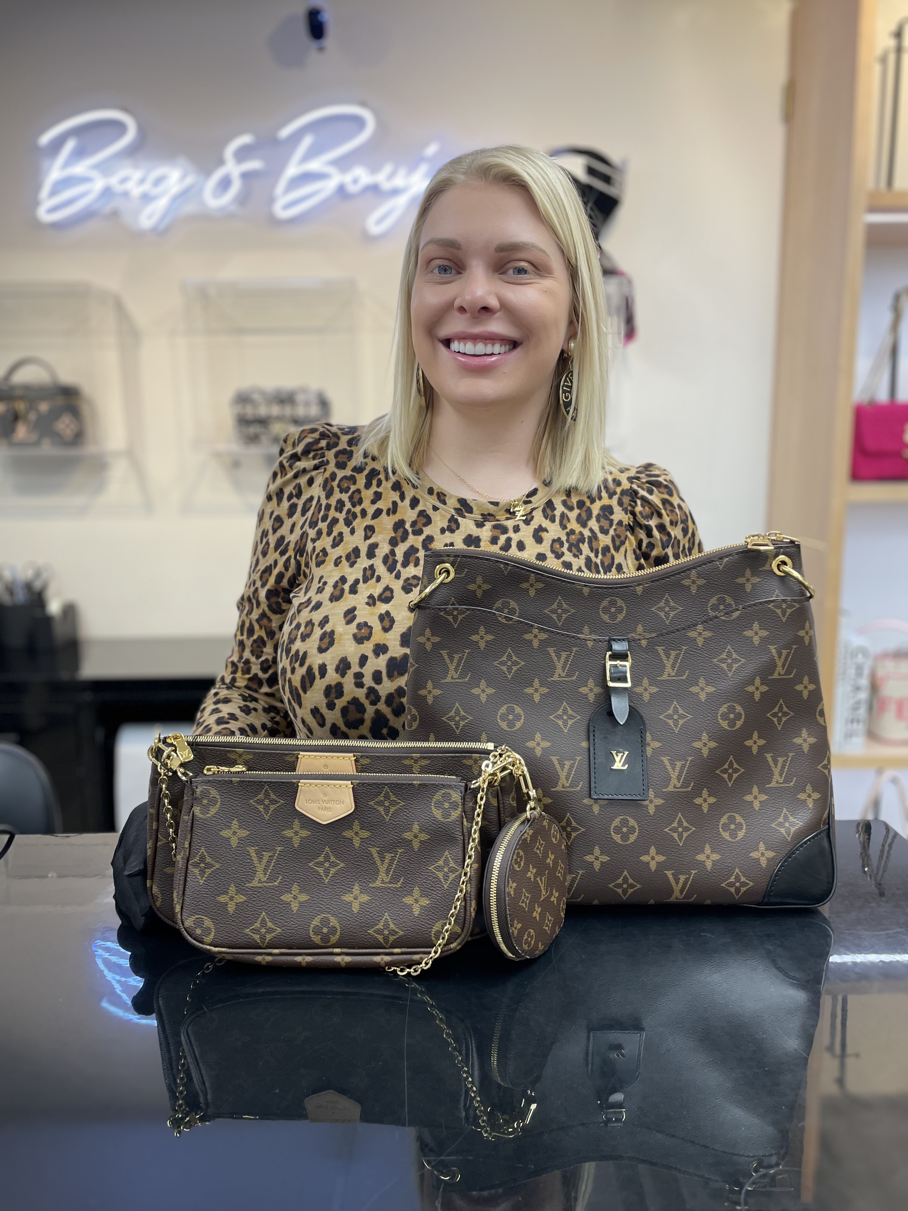 Louis Vuitton Ambrel アンフィニレザー ボディーバッグ Louis Vuitton Black Leather Damier Infini Onyx Avenue Cross Body