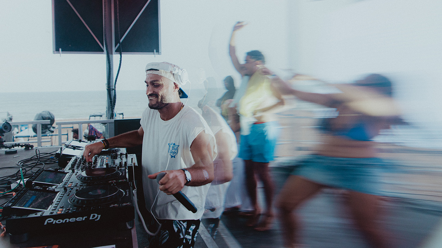 In the Mix: BG Good brings a splash of 'Boots & Beach' to our