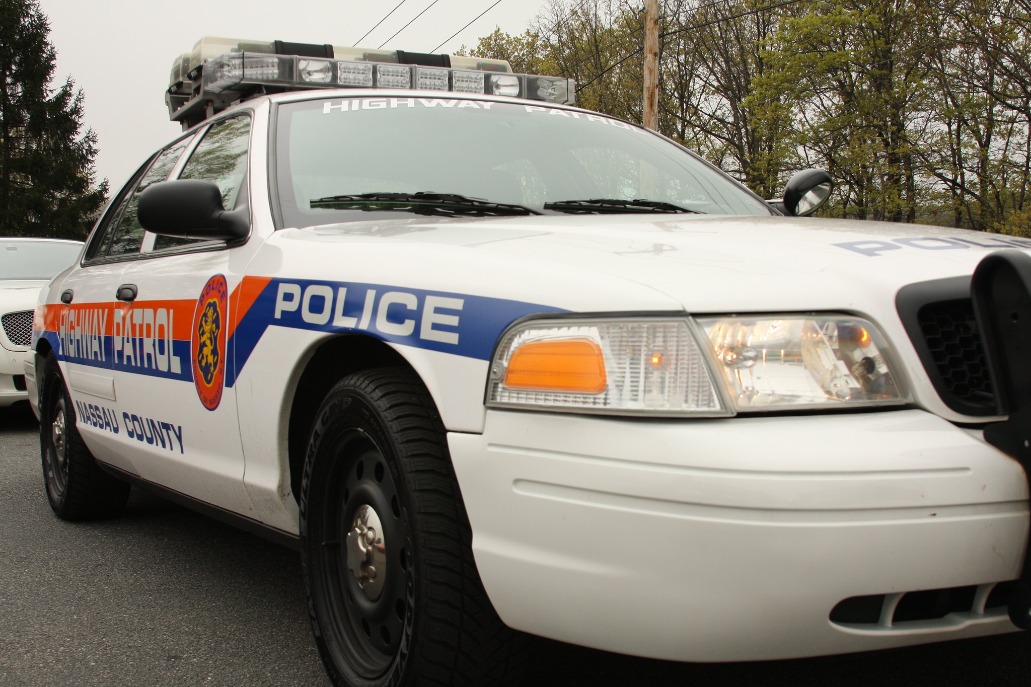 2 Nassau County detectives are being investigated for misconduct