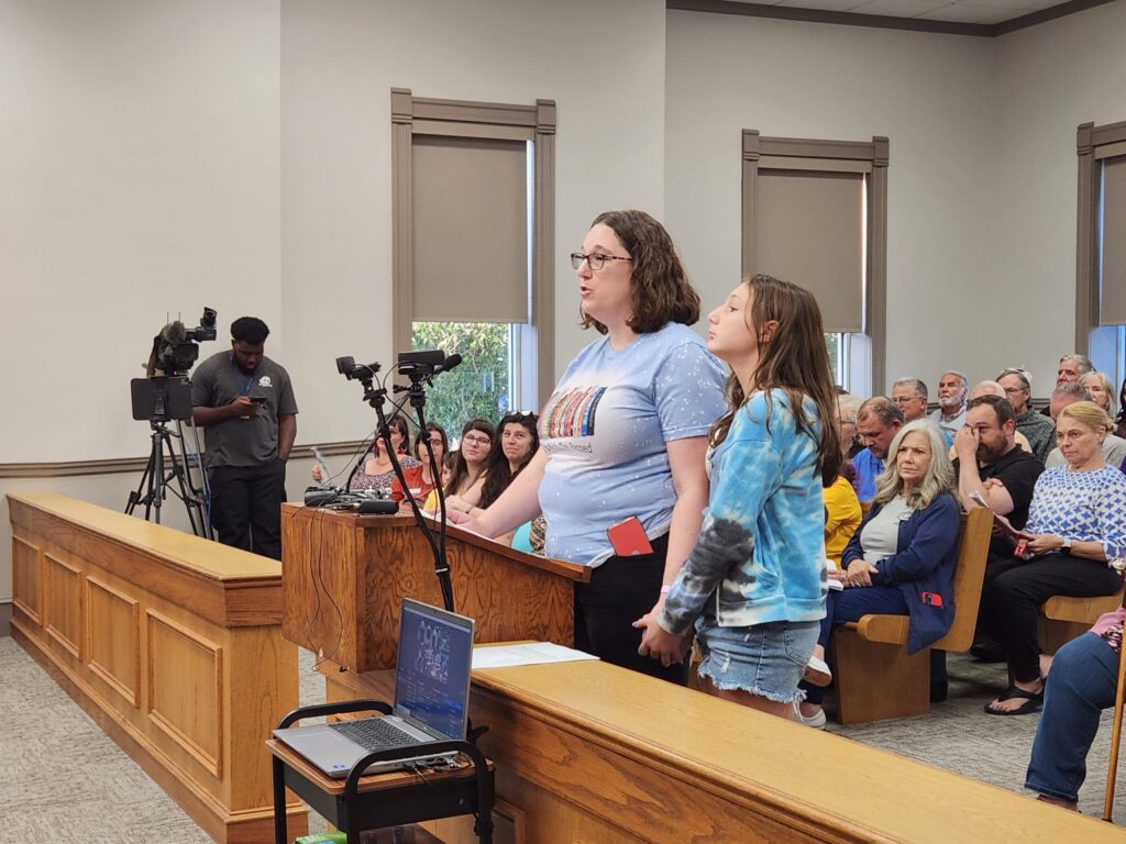 Officials in one Central Arkansas county consider shifting library  authority to county judge