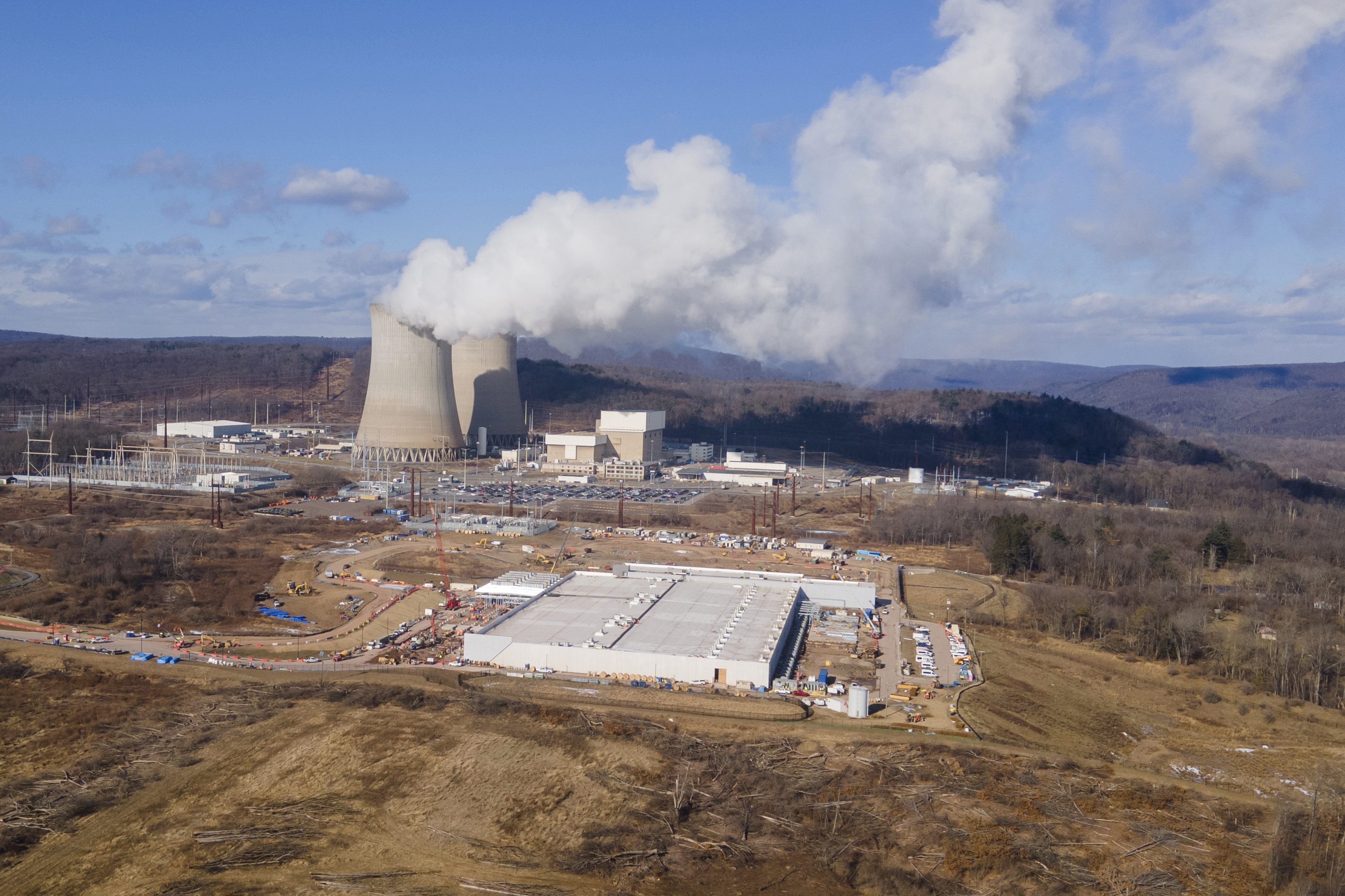 洋書 Nuclear Energy Agency Prospects to2025 Issues to Improve the Prospects of Financing Nuclear Power