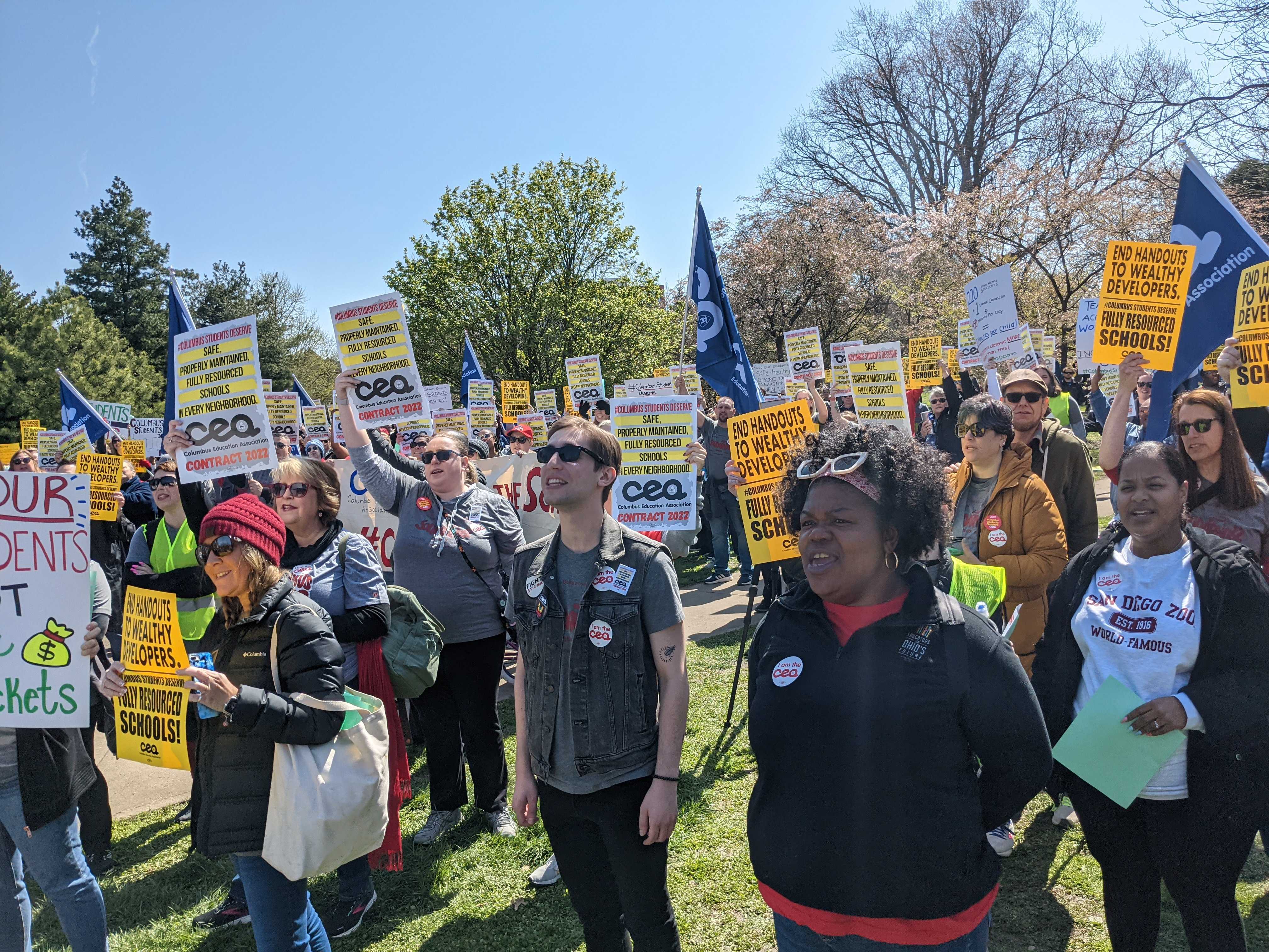 Columbus Education Association files an unfair labor practice charge against Columbus City Schools - Vimarsana News