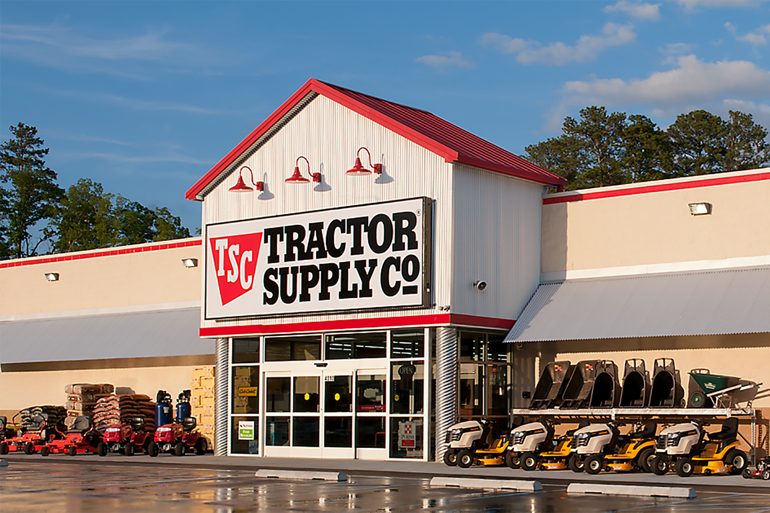 Tractor Supply Co. to open $100 million distribution center in Arkansas