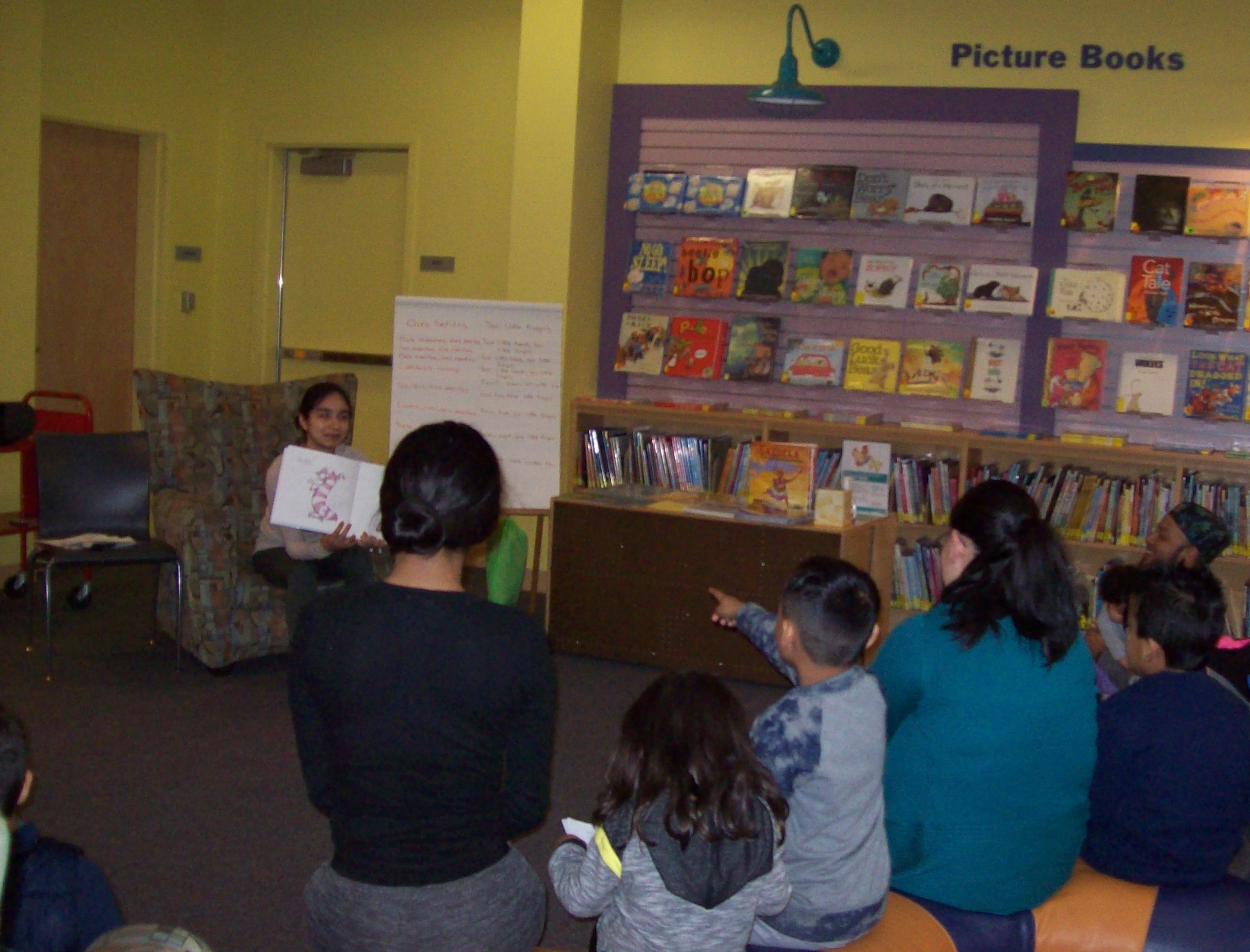 Let's talk about bilingual education, image size:2374x1807