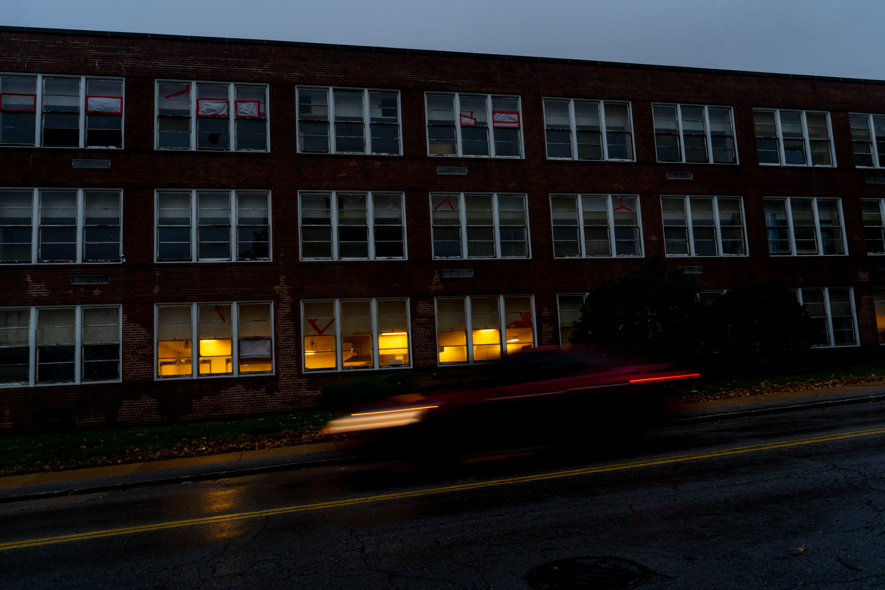 St. Louis police urge vigilance around mental health following Monday's school shooting - Vimarsana News