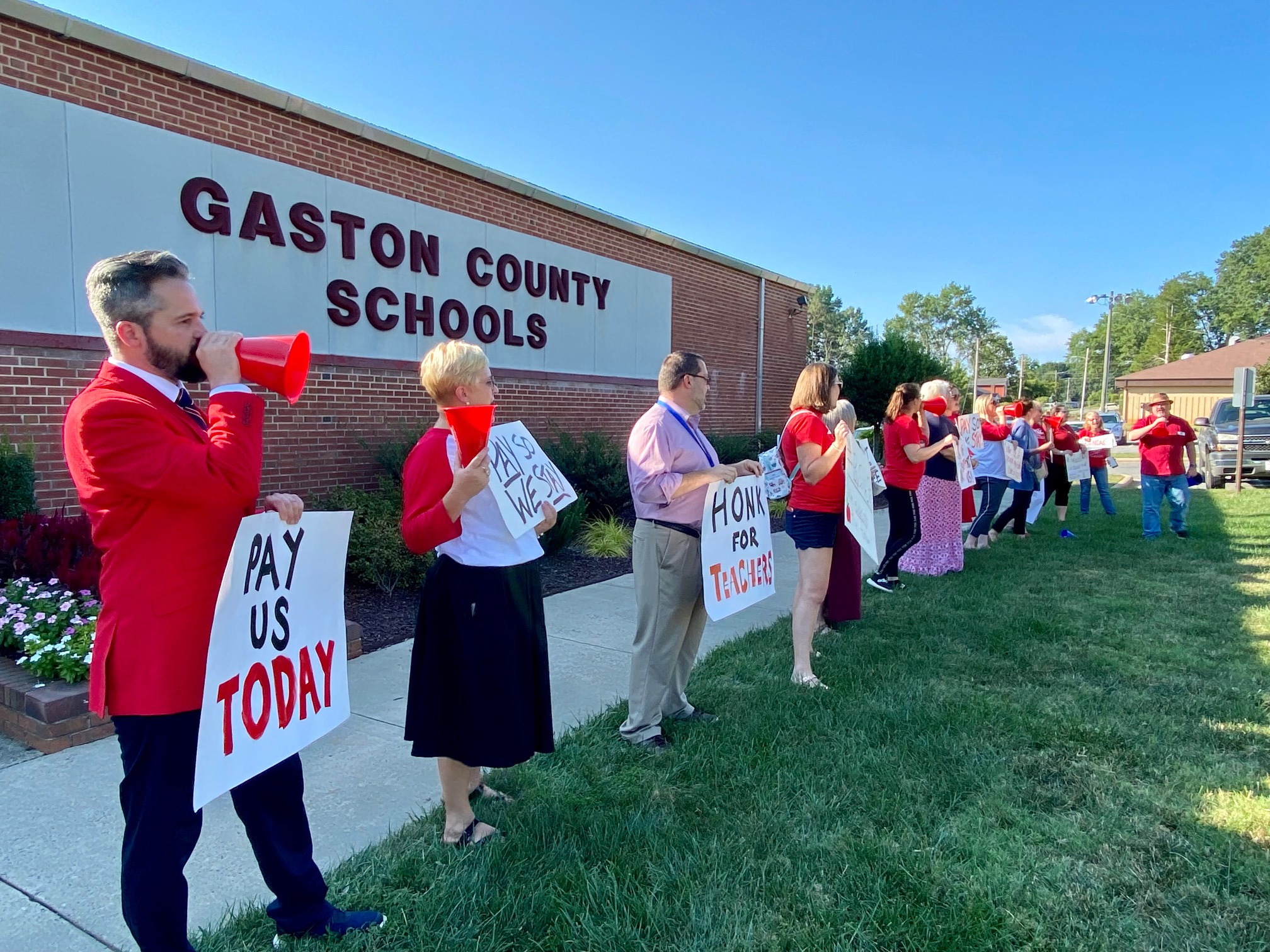 After teacher protests, Gaston Schools' leaders acknowledge months of  payroll problems | WFAE 90.7 - Charlotte's NPR News Source