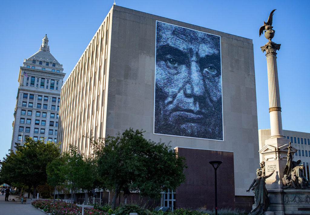 Abe finds his voice: augmented reality brings 'Abraham Blue' mural at Peoria  Co. Courthouse to life | NPR Illinois