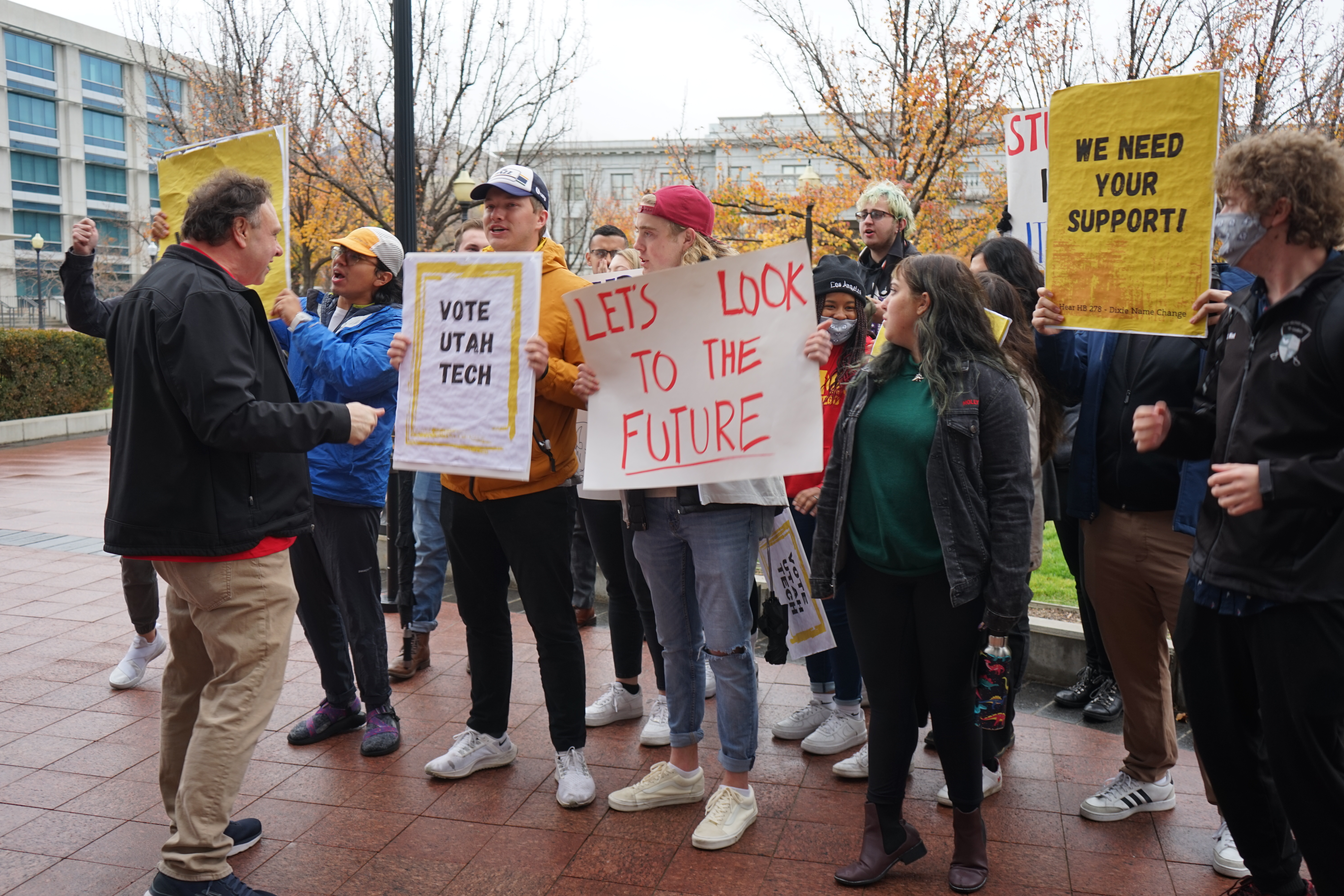 Utah Legislature votes to drop Dixie in favor of Utah Tech University | KUER