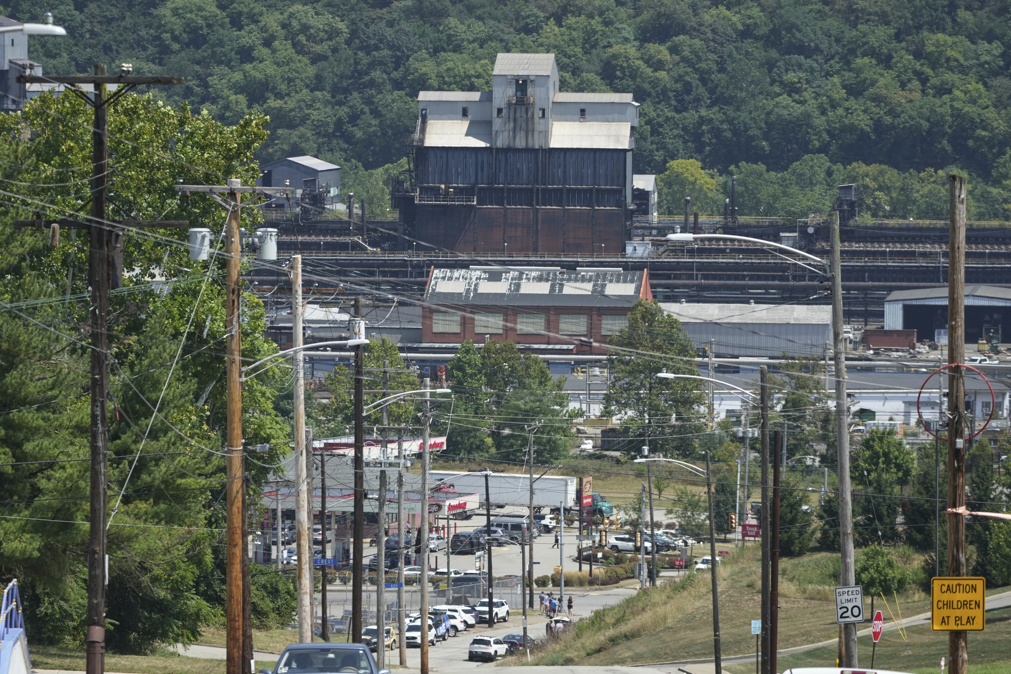 Explosion at US Steel plant in Pennsylvania leaves 1 dead, dozens hurt or  trapped under rubble | WAMC, image size:3500x2333