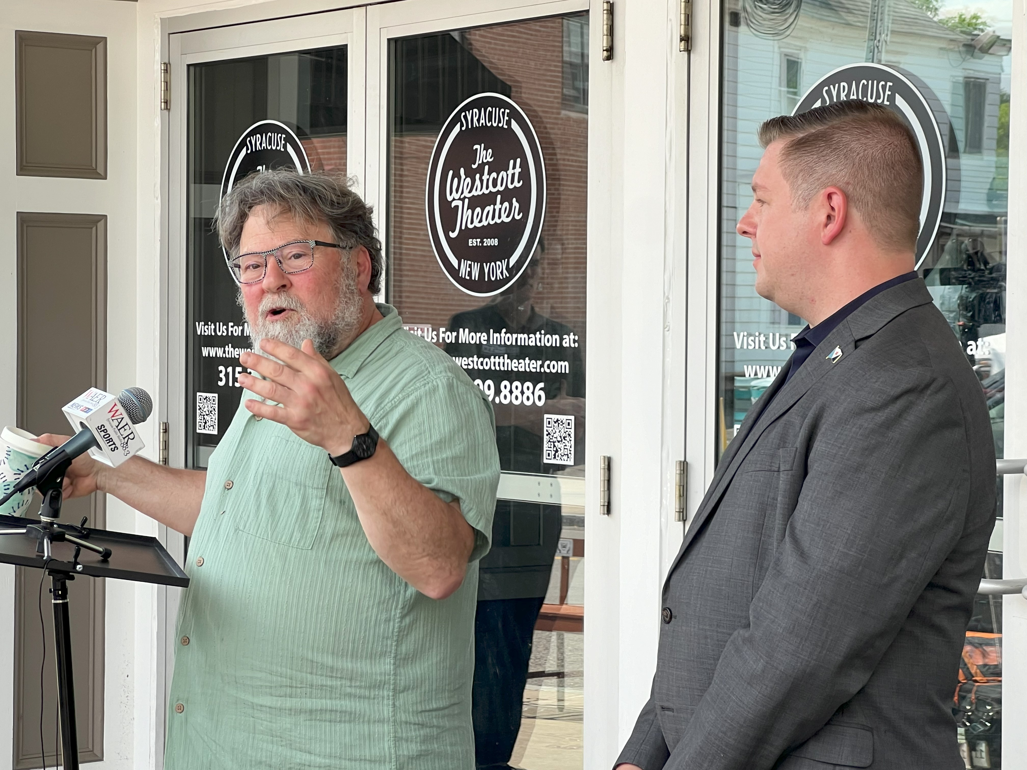 Jeremy \u0026 The Toe Beans, image size:4032x3024