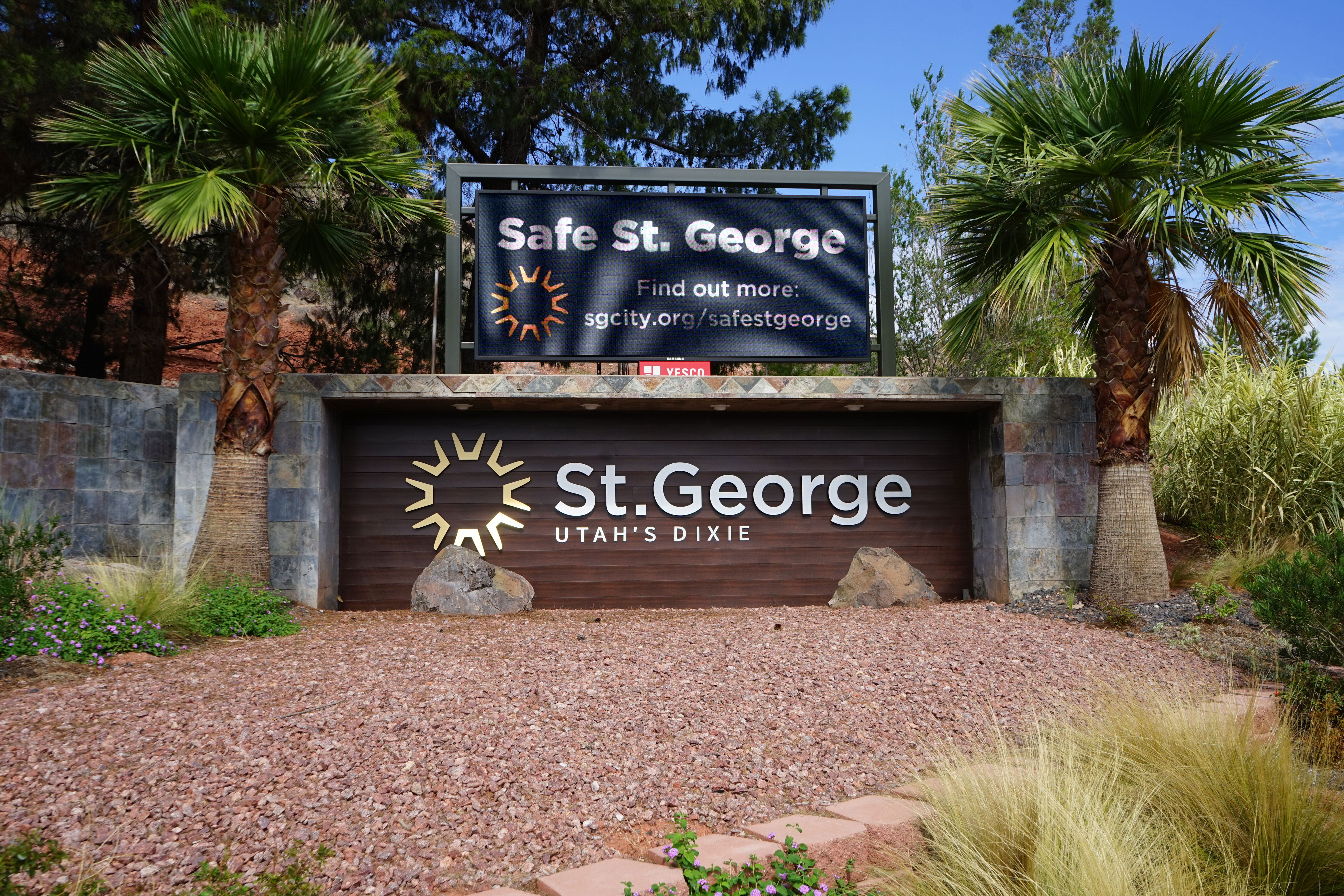 Judge rules St. George violated the First Amendment in denying a drag show  permit | KUER