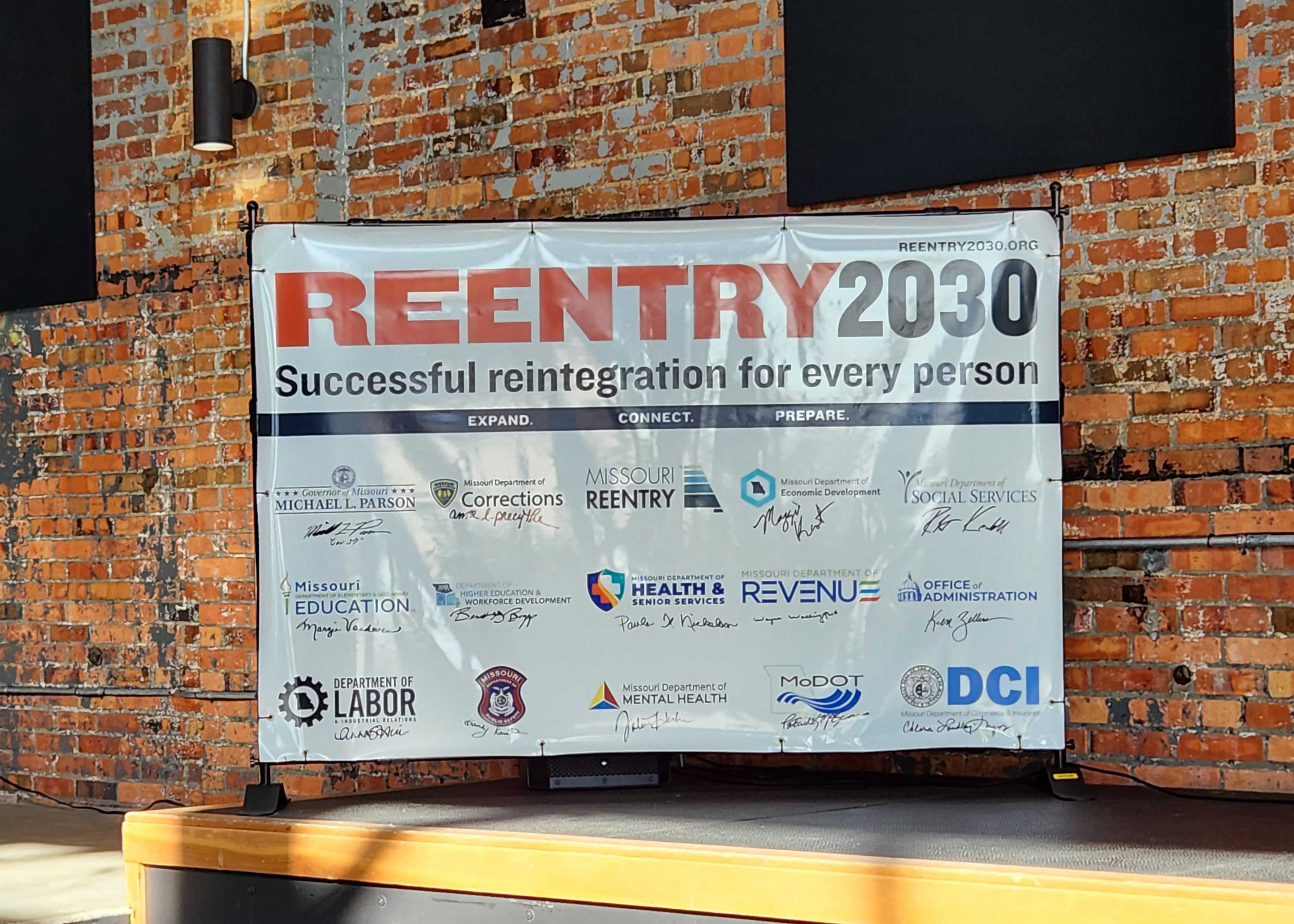 Missouri Department of Corrections aims to 'reimagine what reentry looks like in Missouri' - Vimarsana News