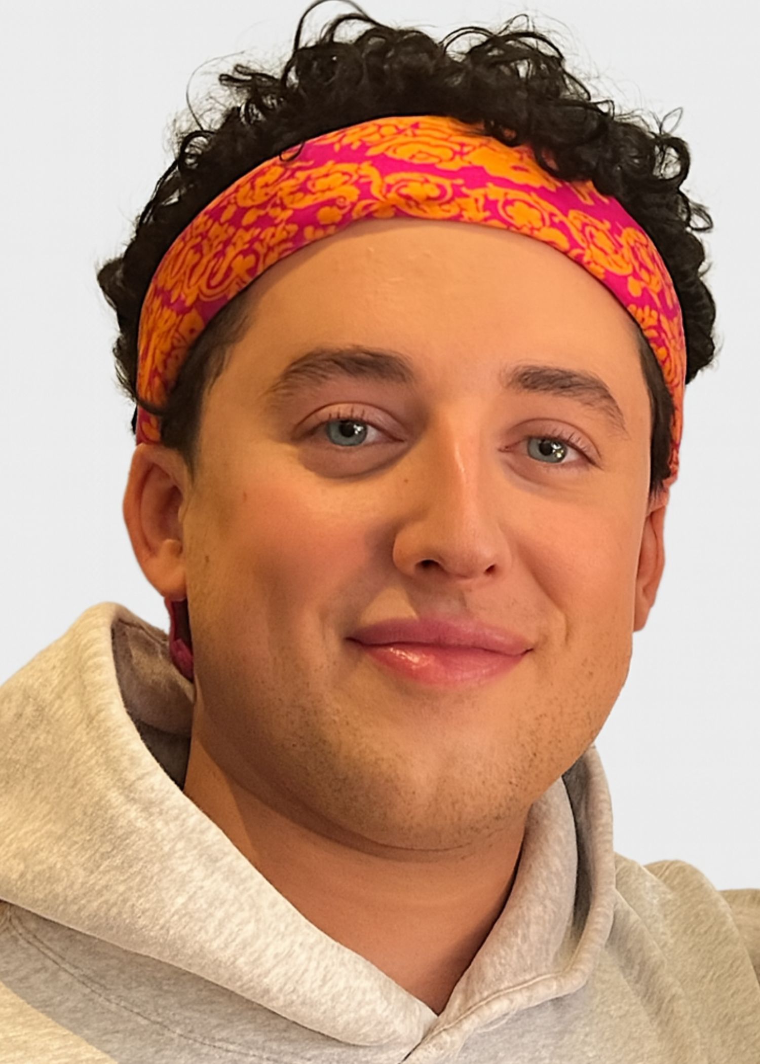 Headshot of Dylan Holcomb