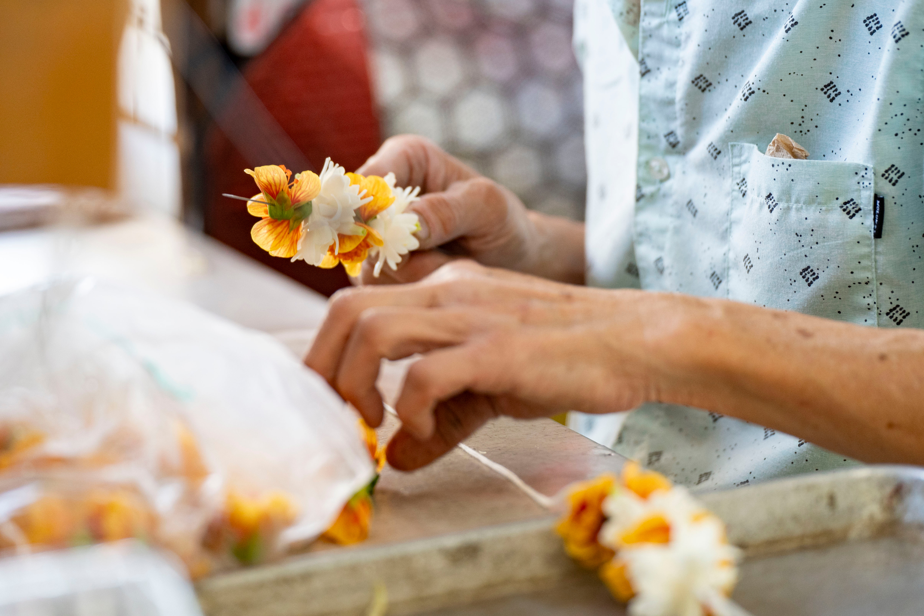 A call-in show on the local lei industry this May Day | Hawai'i