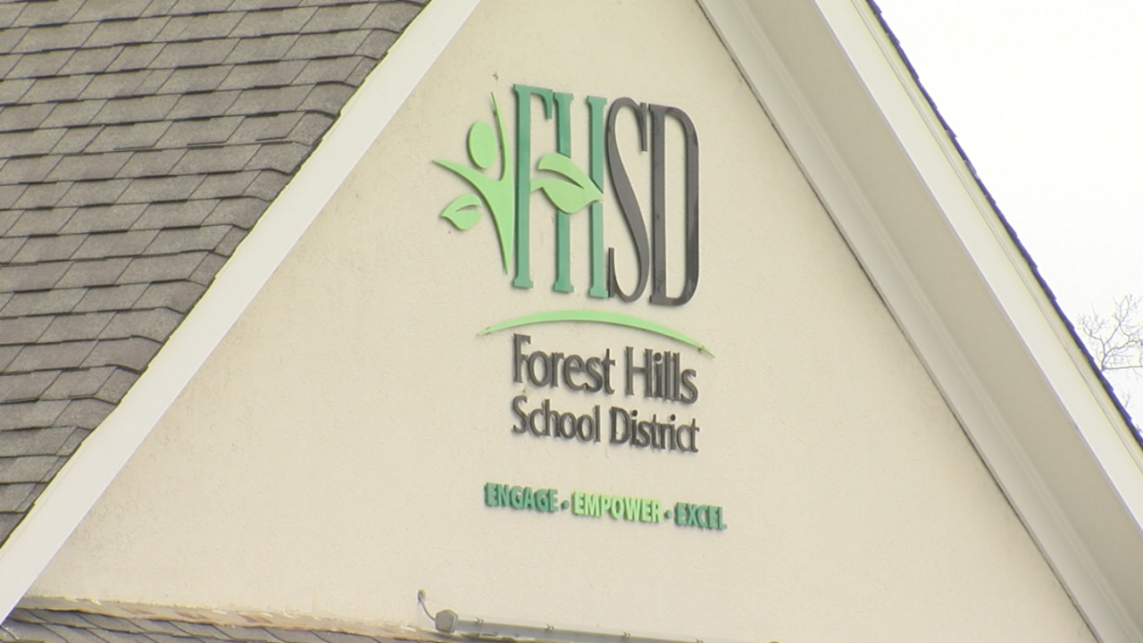 Forest Hills Schools' new board members hope to give district fresh start |  WVXU, image size:1280x720
