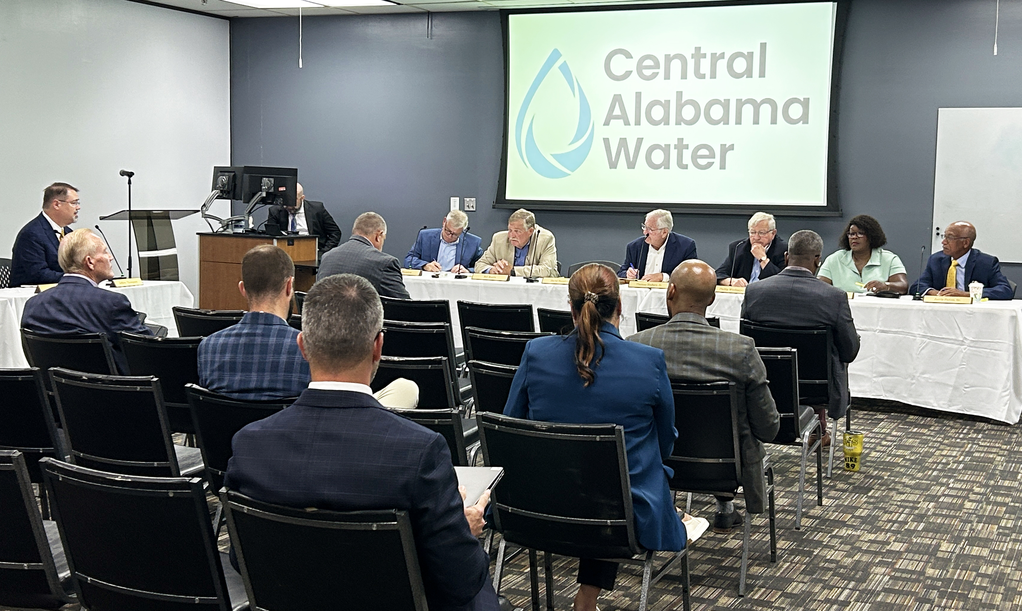 Central Alabama Water changes insurance brokers in last-minute scramble, considering only one firm