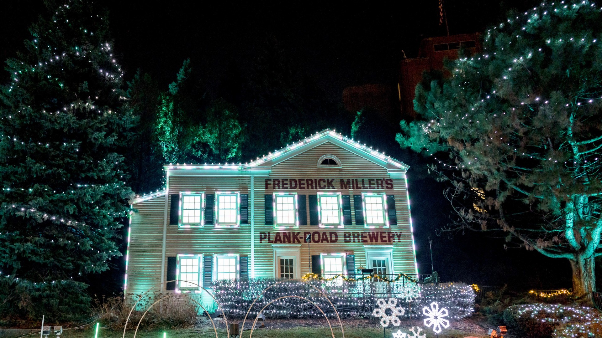 Holiday Lites will brighten Miller Valley starting this weekend