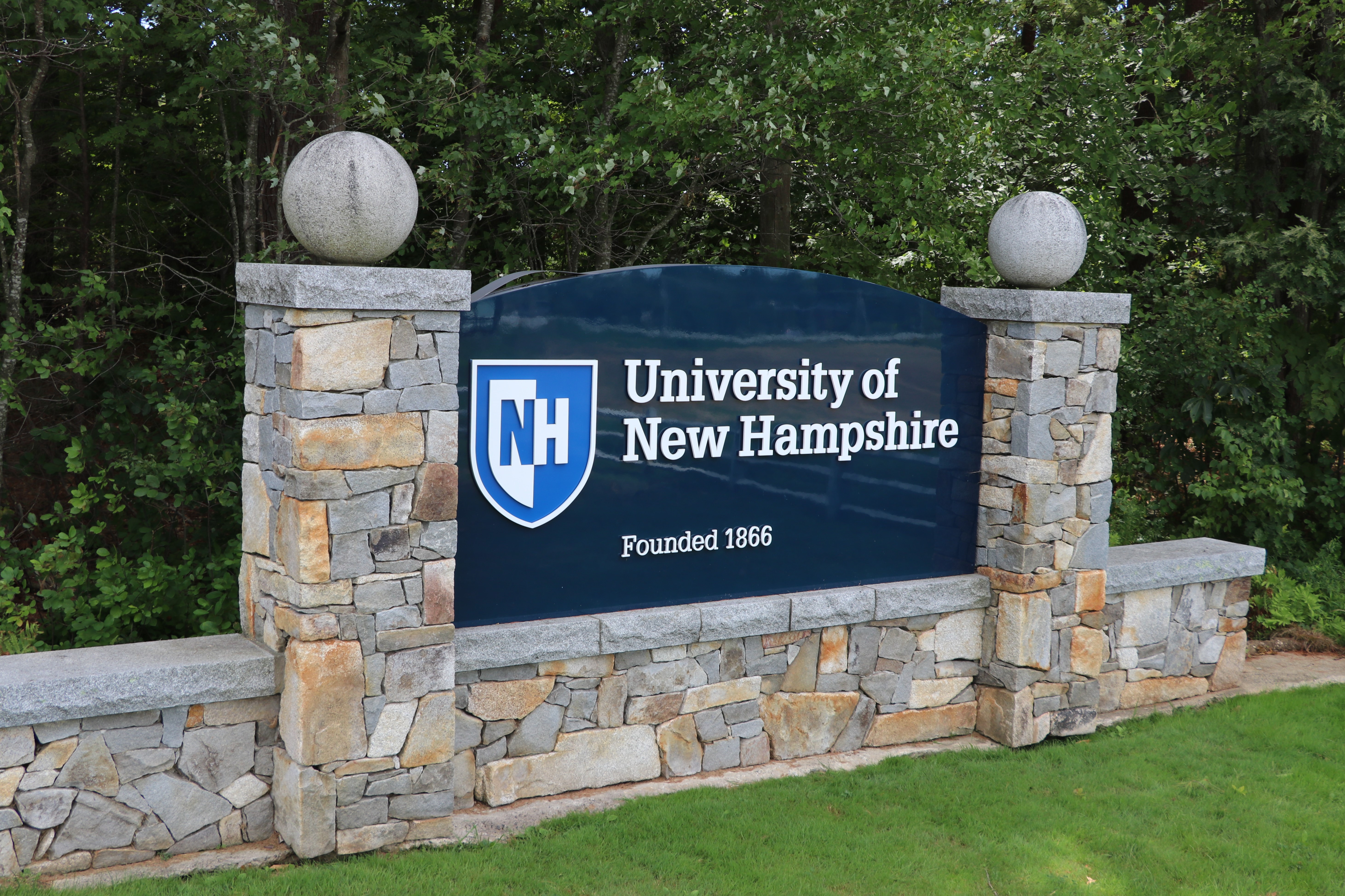 Unh Logo University Of New Hampshire (U.S.)