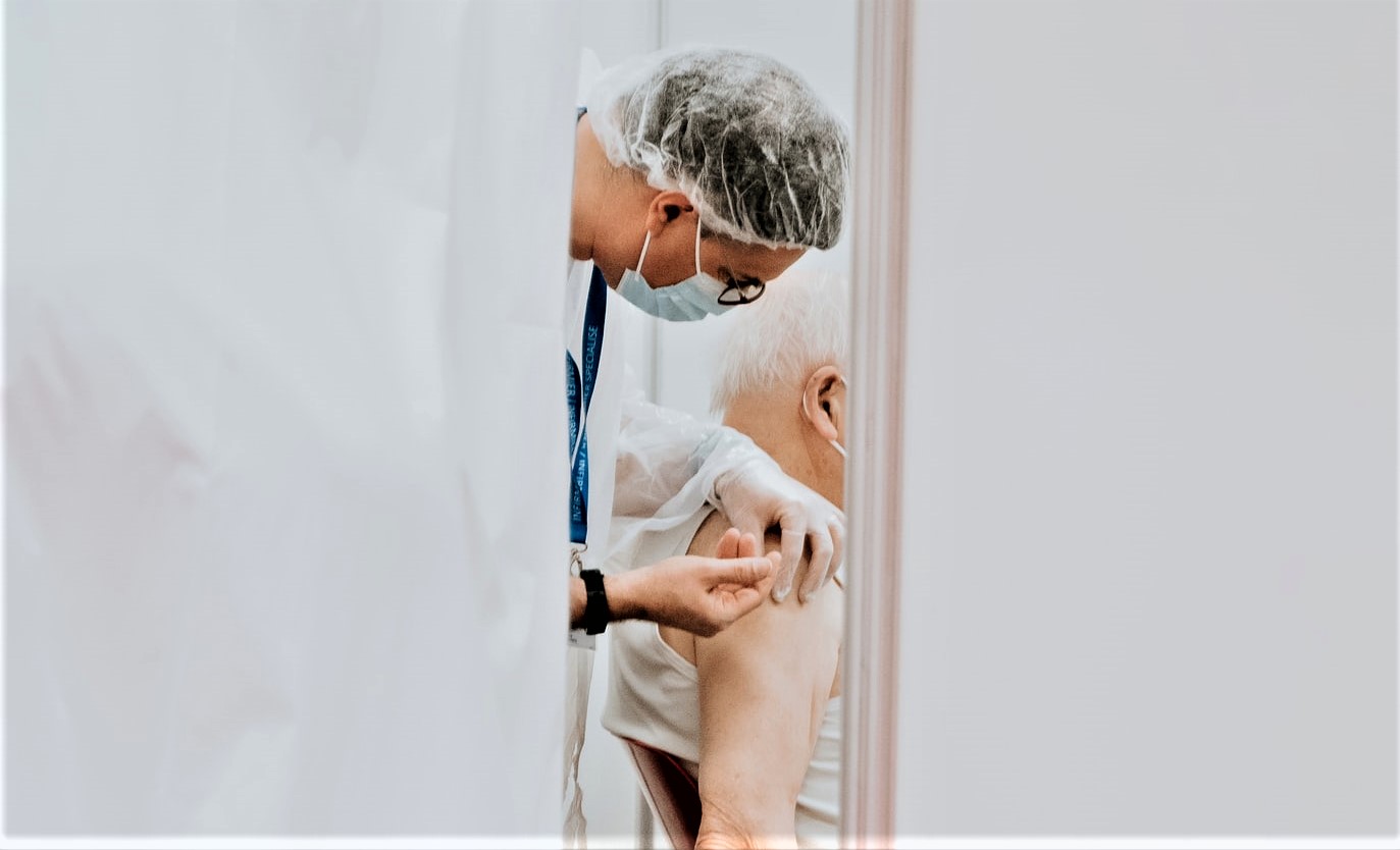 Seniors decry health providers' age bias | WUSF Public Media - Vimarsana News