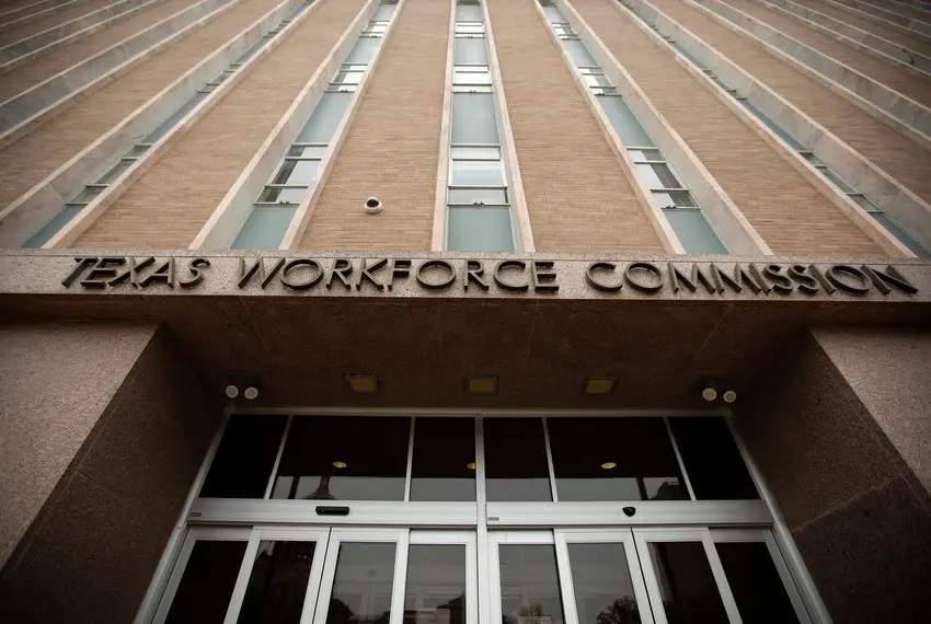 State sent financial aid to 1.1 million unemployed Texans. Now it wants that money back. - Vimarsana News