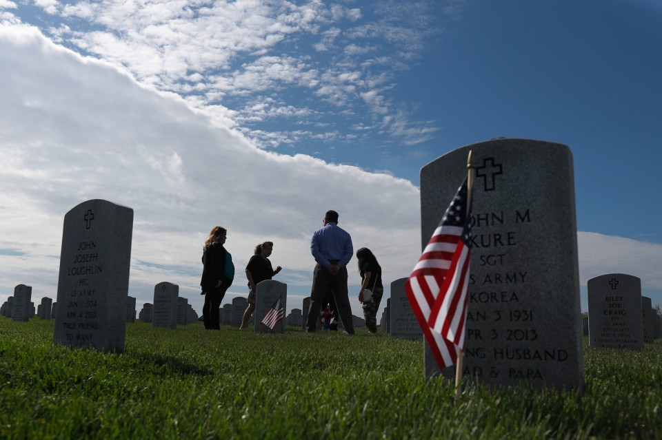 Illinois' race for governor is once again clouded by deaths at veterans' homes - Vimarsana News