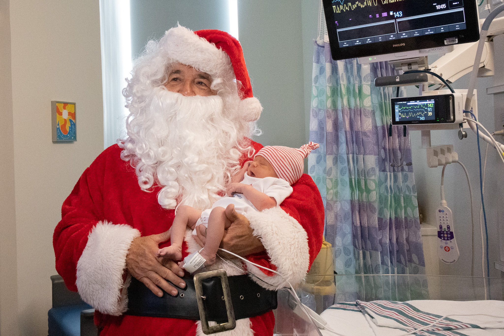 Santa arrives in San Antonio by helicopter and visits babies at Women's & Children's NICU