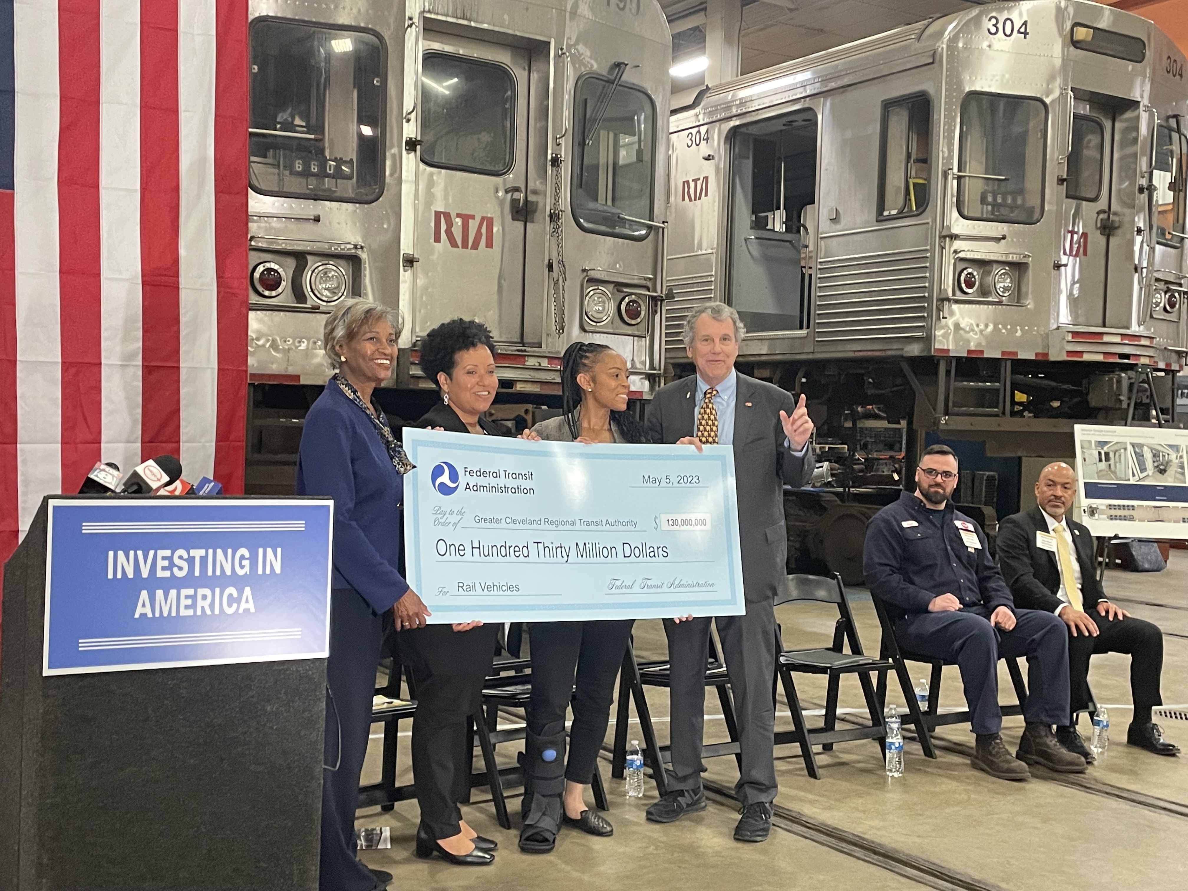 GCRTA receives federal grant to replace rail cars | Ideastream