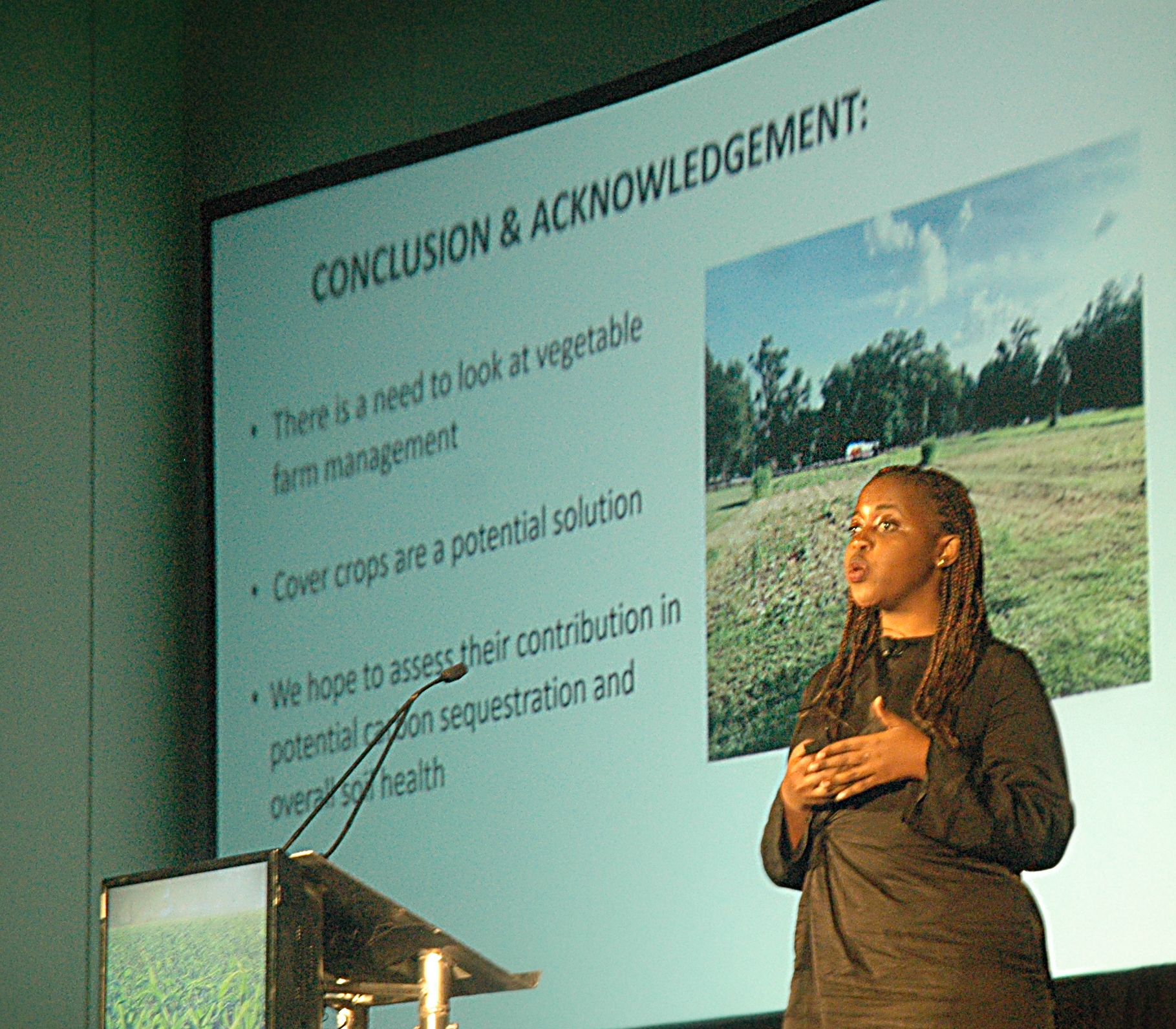 University of Florida graduate student stands out at Orlando climate change conference - Vimarsana News