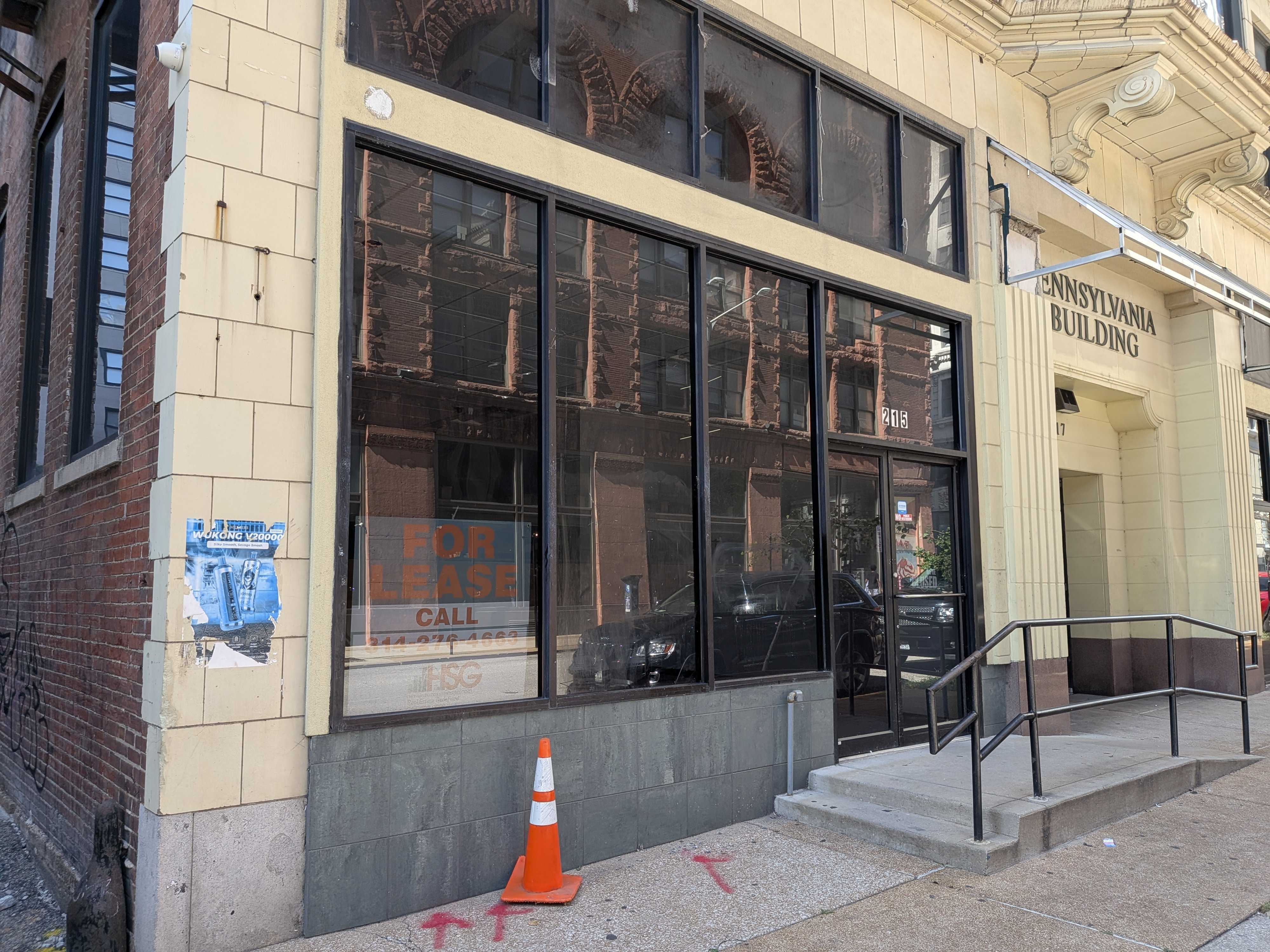 St. Louis cracks down on smoke shop lighting, sound and more