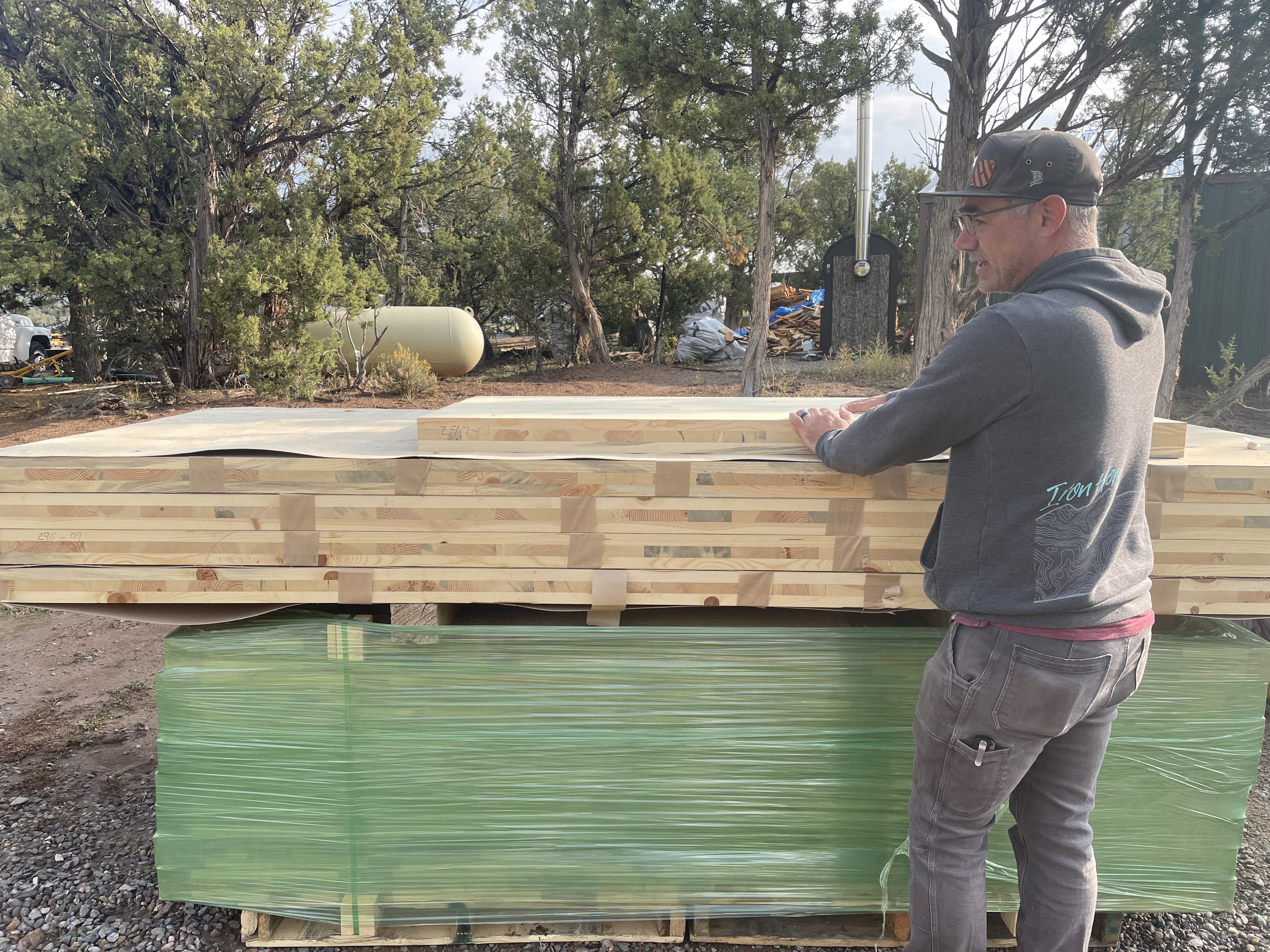 A Durango firm makes energy-efficient building materials from timber felled during fire mitigation - Vimarsana News