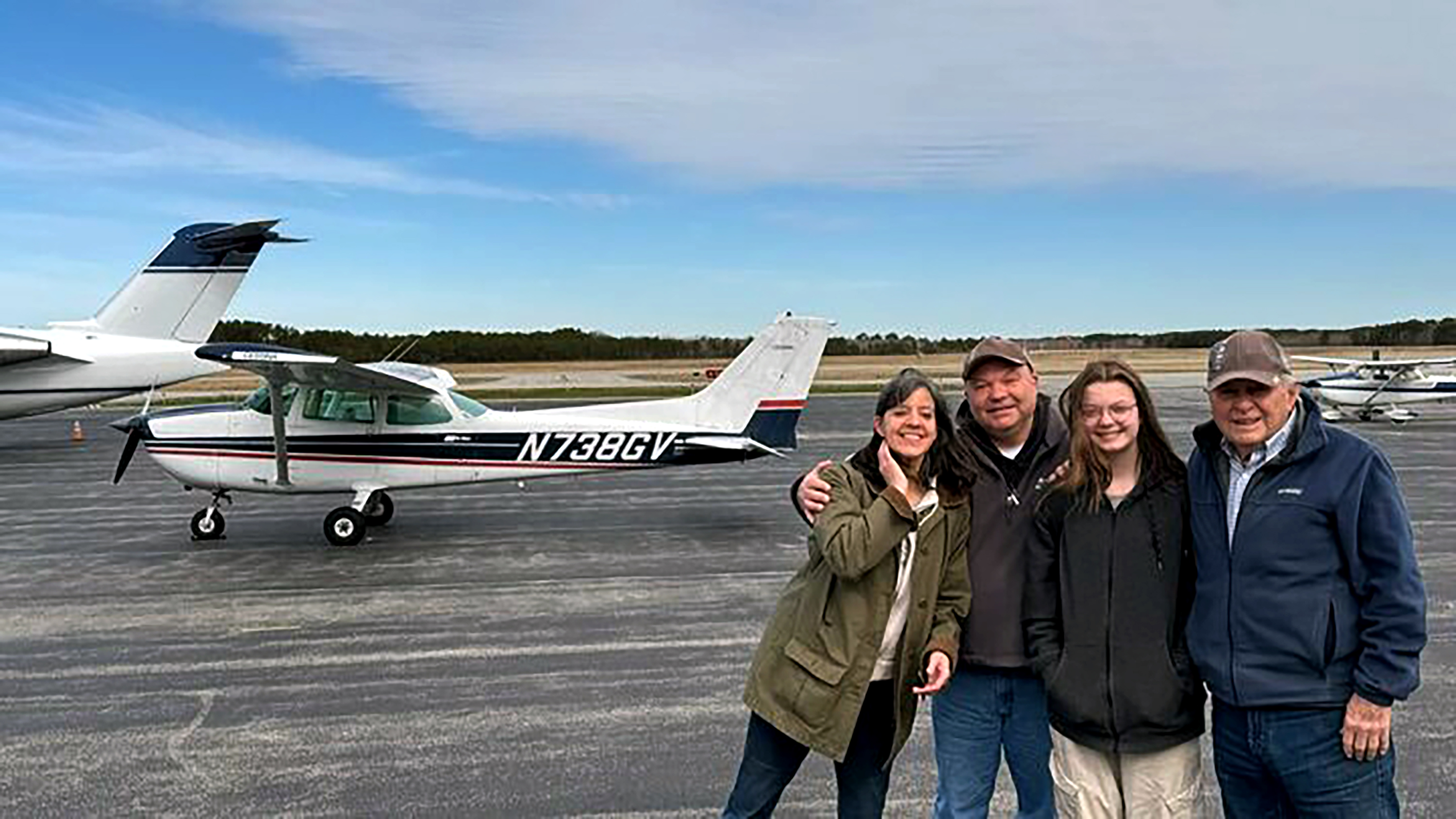 リリパットレーン467☆THE DALESMAN 4 CT residents, including 1 teen, die after plane crash in Vermont