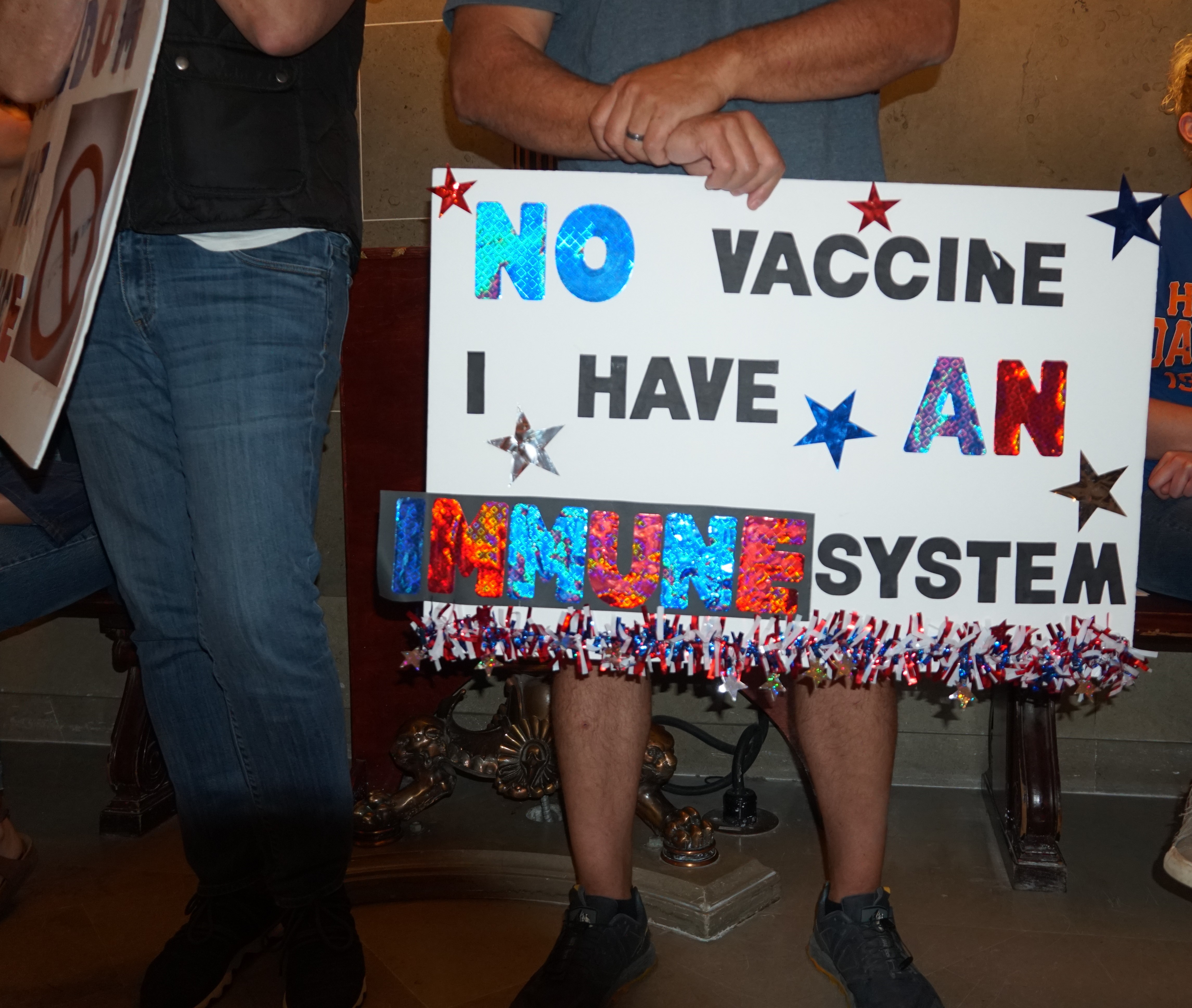 Missourians tout individual freedom as state's COVID-19 vaccinations stall - Vimarsana News