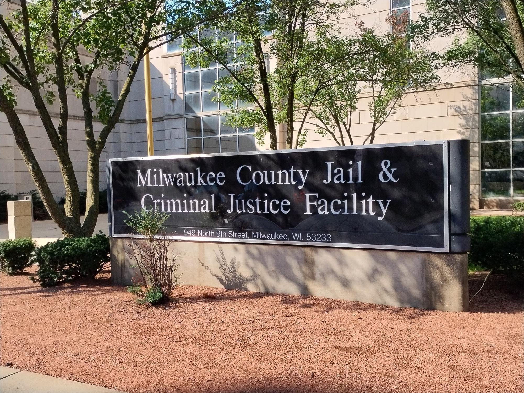 The Milwaukee County Jail: A look at the deaths, questionable conditions,  protests | WUWM 89.7 FM - Milwaukee's NPR