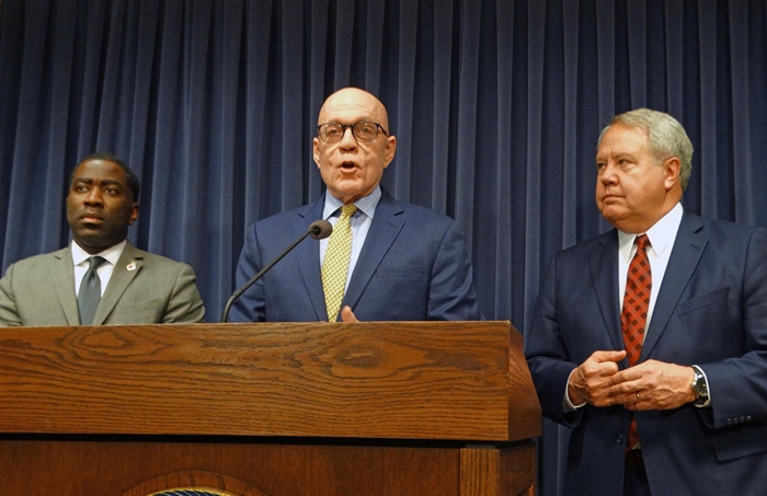 Lawmakers direct $2.7 billion in federal funds toward $4.5 billion unemployment fund deficit - Vimarsana News