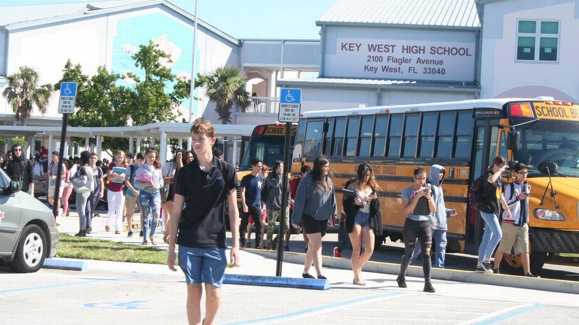 Florida Keys schools signs contract for virtual teachers | WLRN