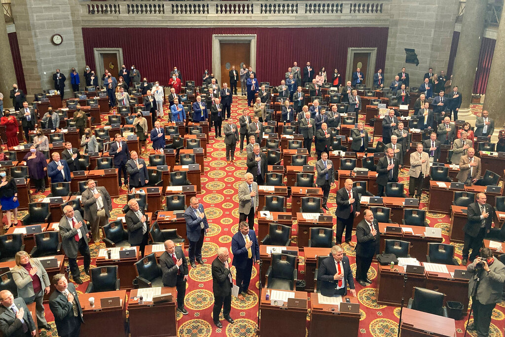 GOP dominates Missouri legislature, but Kansas City Democrats say 'the dysfunction is obvious' - Vimarsana News
