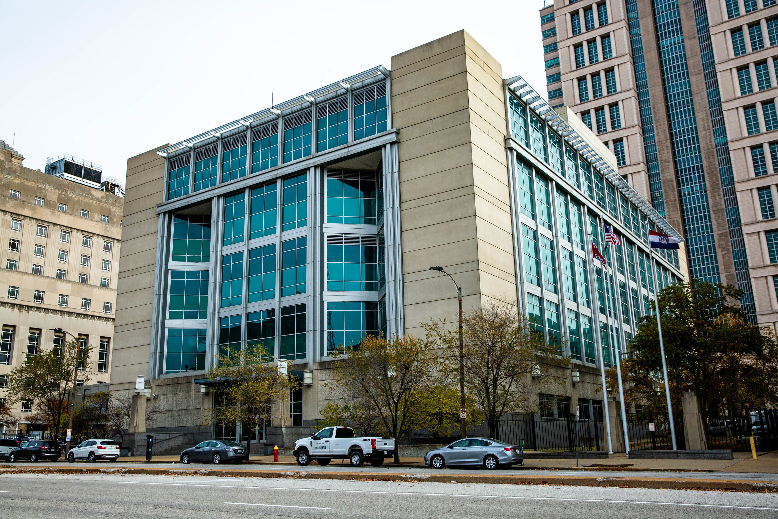 Another detainee at St. Louis' City Justice Center has died | STLPR