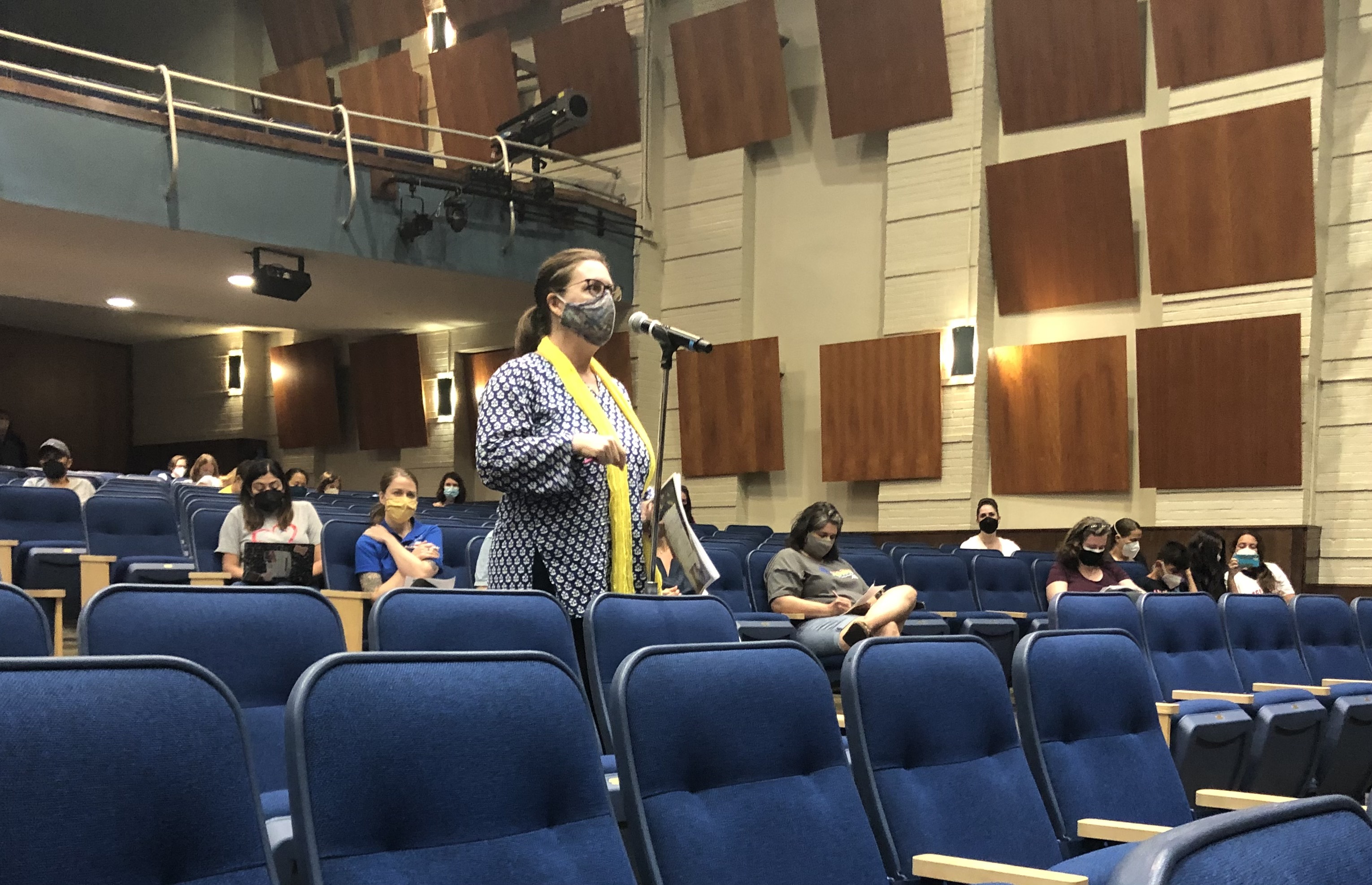 Alamo Heights, Like Most San Antonio School Districts, Will Require Masks |  TPR