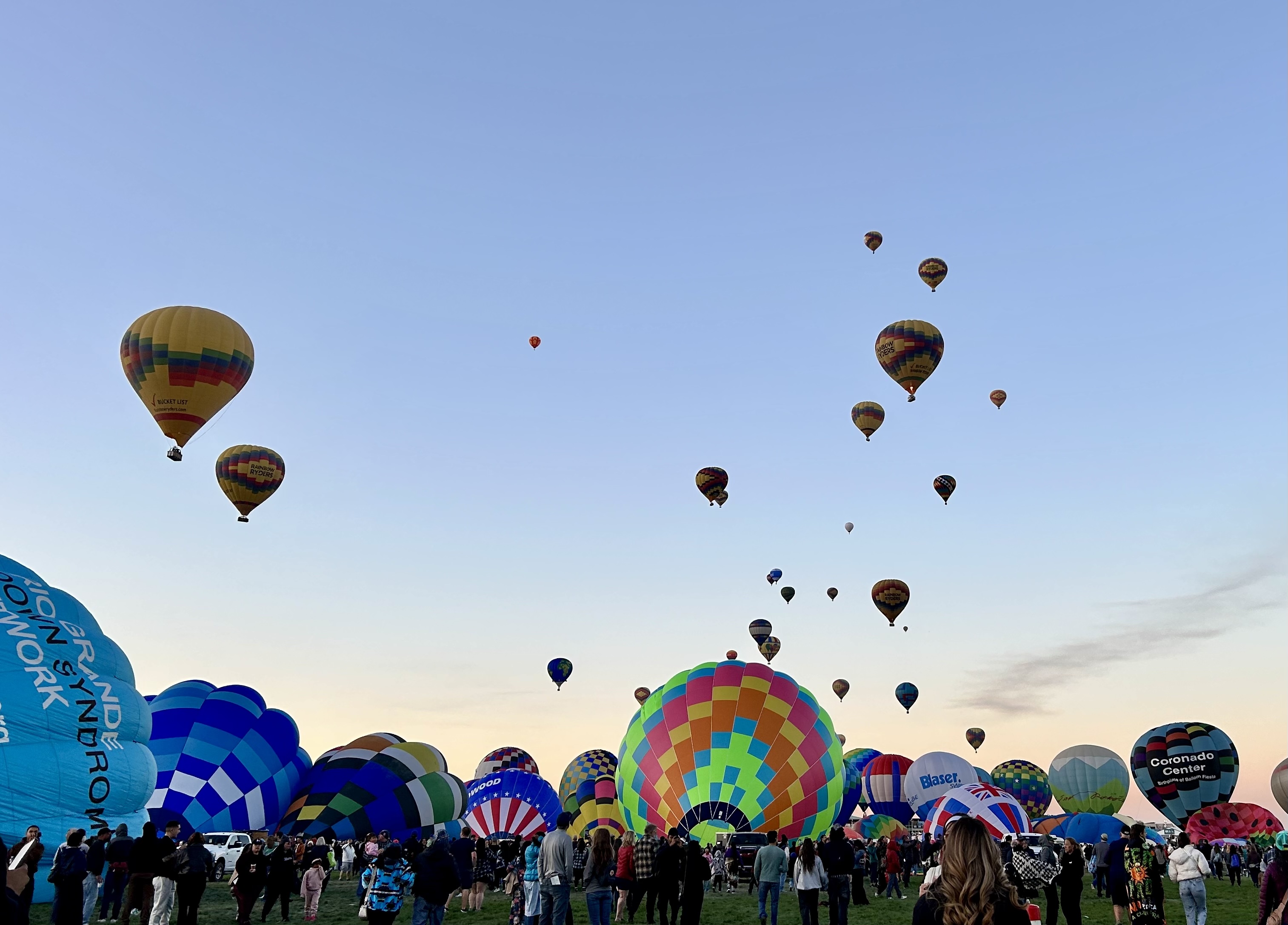 ground-balloons.jpg