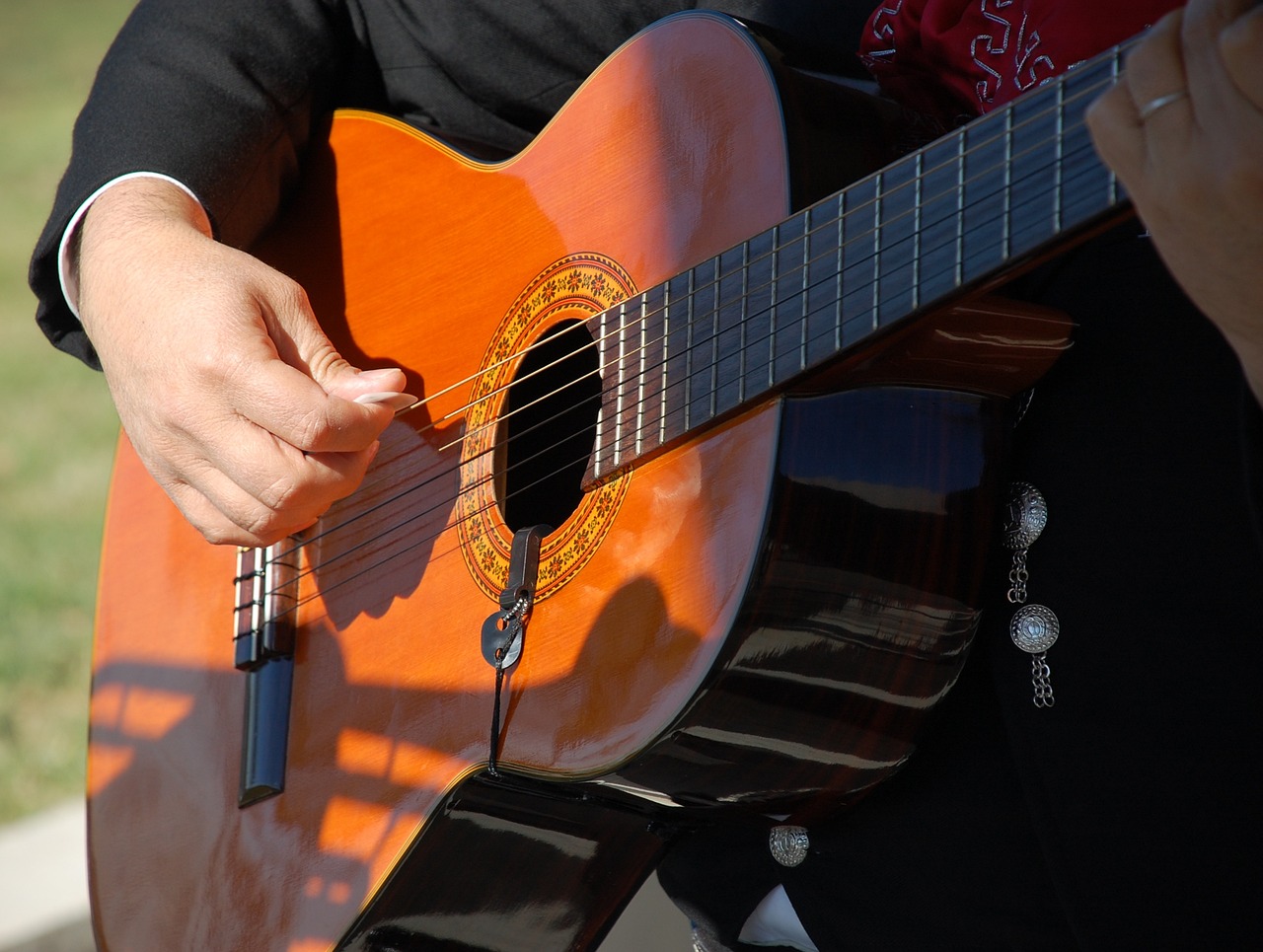 Uvalde varsity mariachi team momentarily brought together a divided city - Vimarsana News