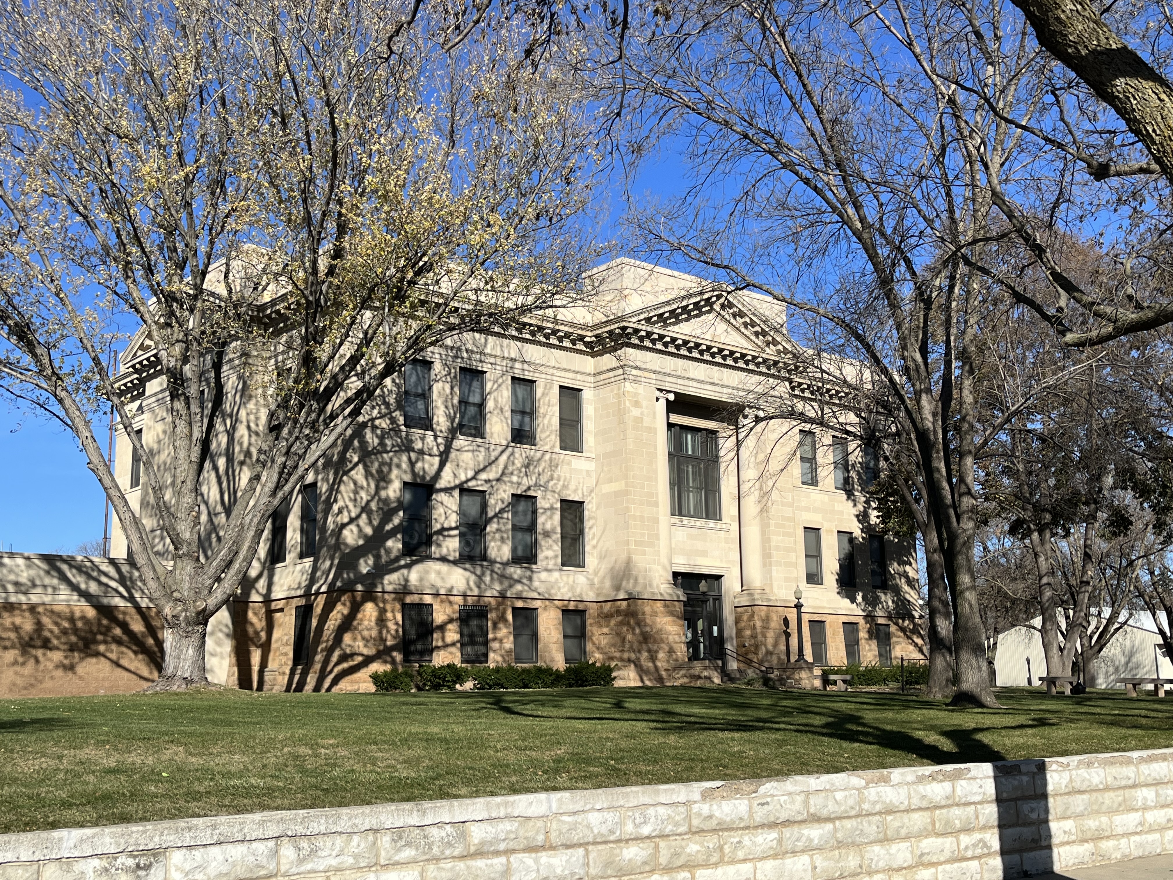 Clay County residents vote on plan to replace jail | SDPB
