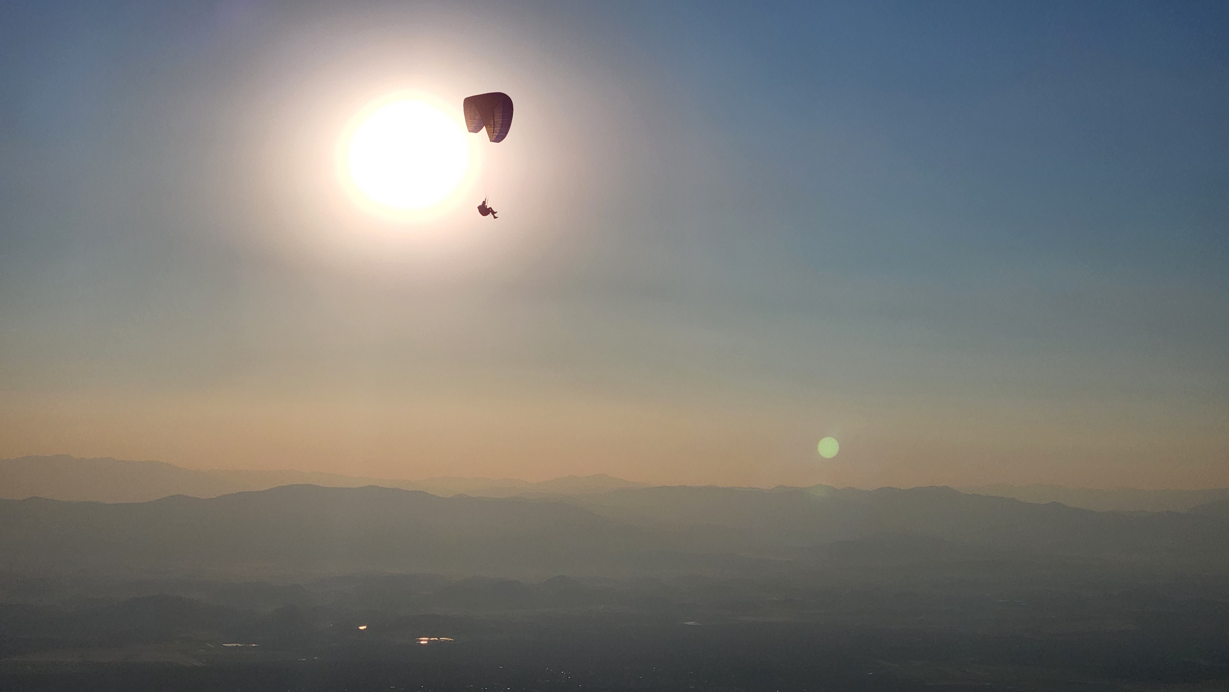 paraglider-source-brian-kerr.jpeg
