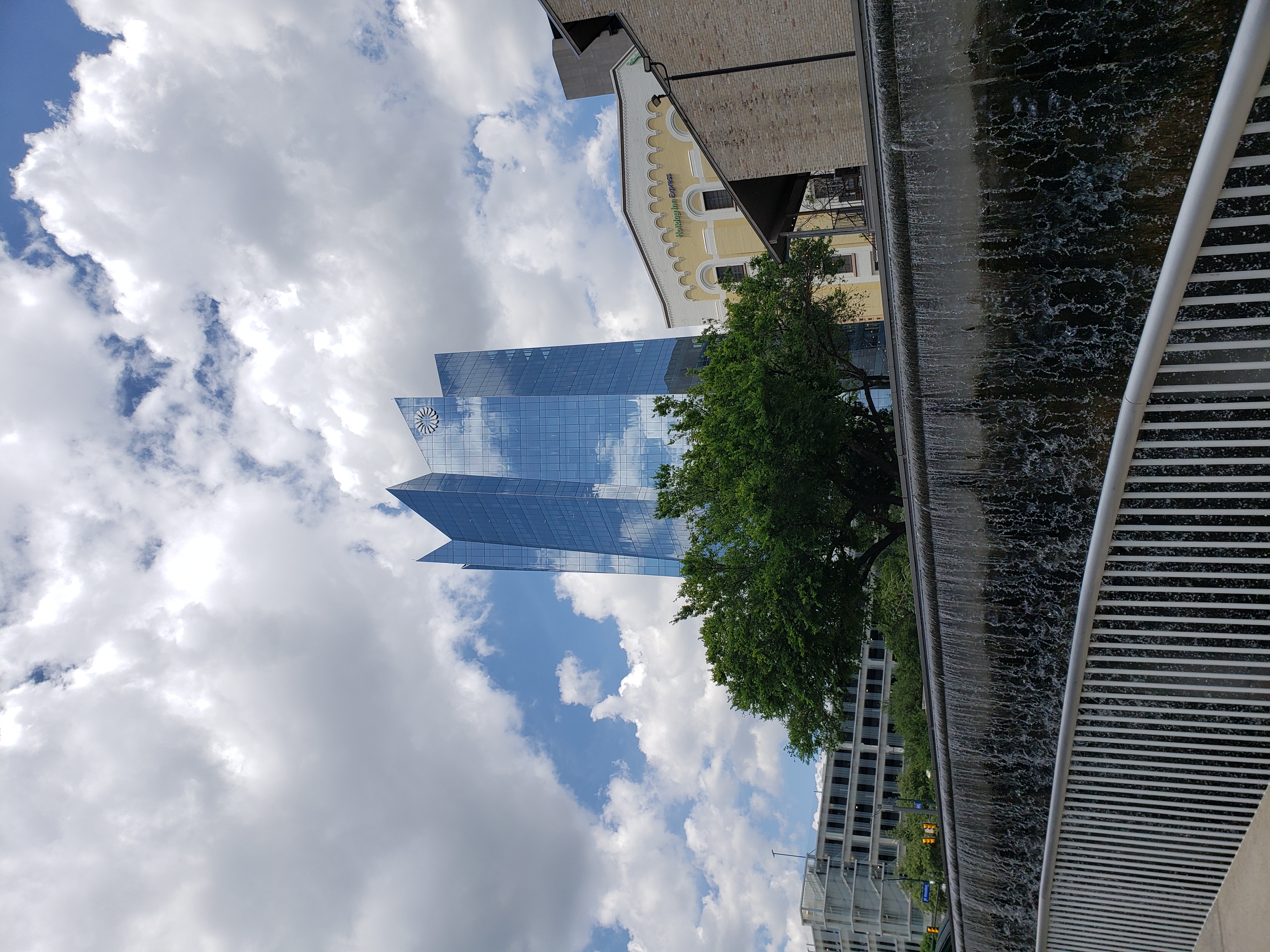 San Antonio fue la ciudad importante de los EE. UU. con el crecimiento más  rápido durante la pandemia | TPR, image size:3024x4032