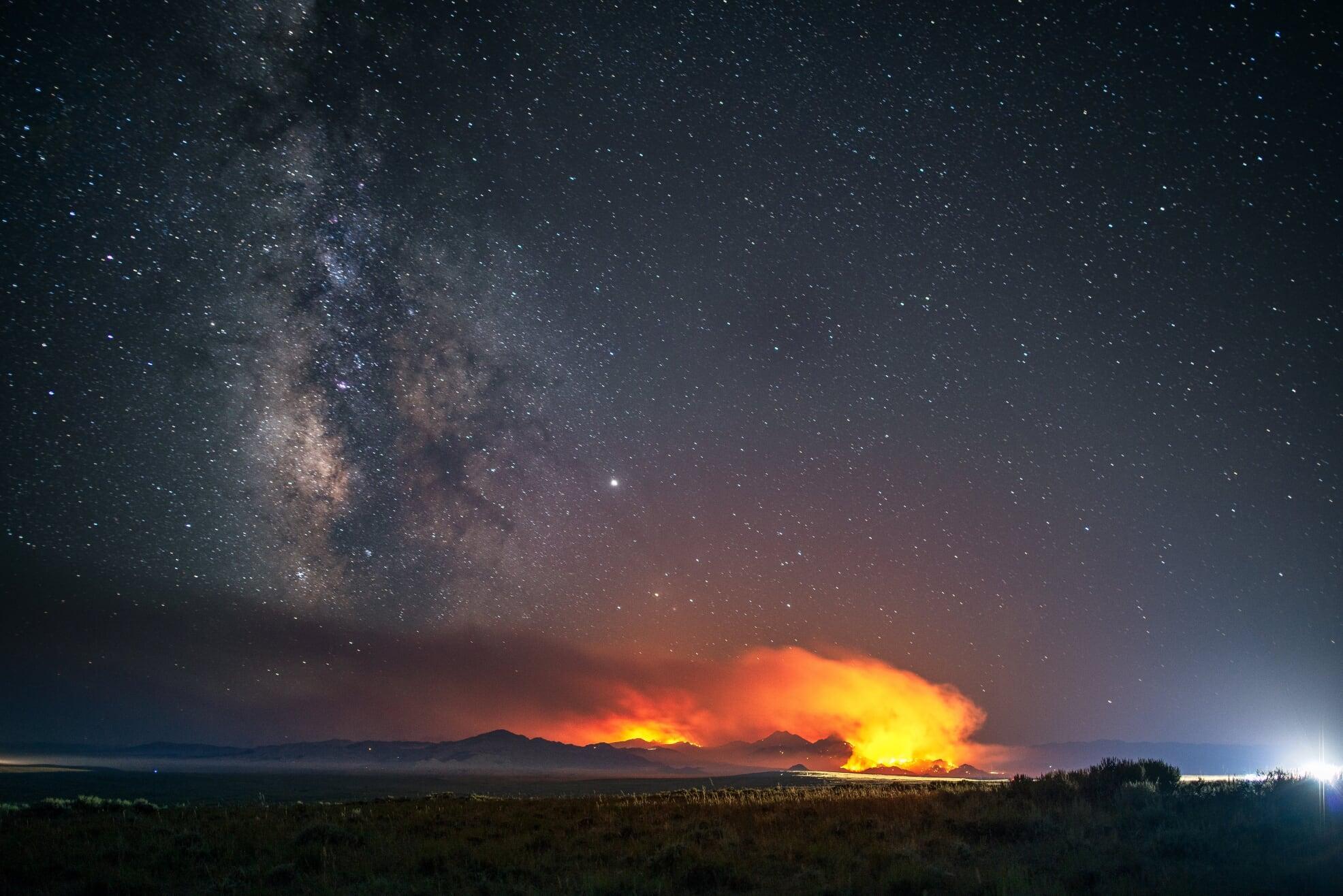 Nighttime's not quieting wildfire activity like it used to - Vimarsana News