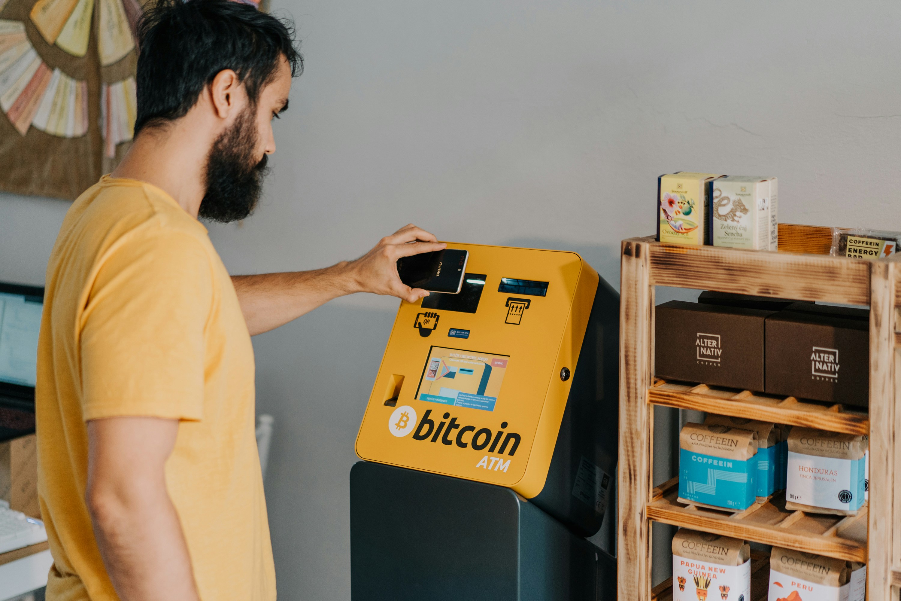 Crypto kiosks targeted by Florida lawmakers | WUSF