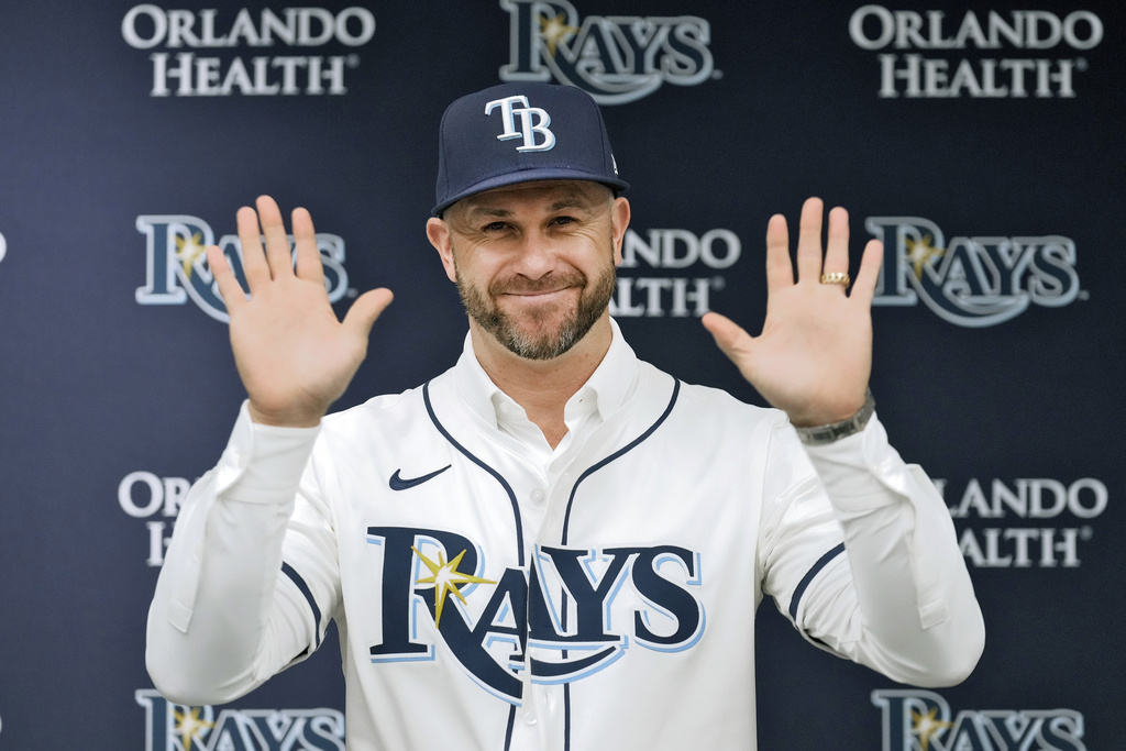 Rays will honor Longoria in July, retire his No. 3 jersey | WUSF
