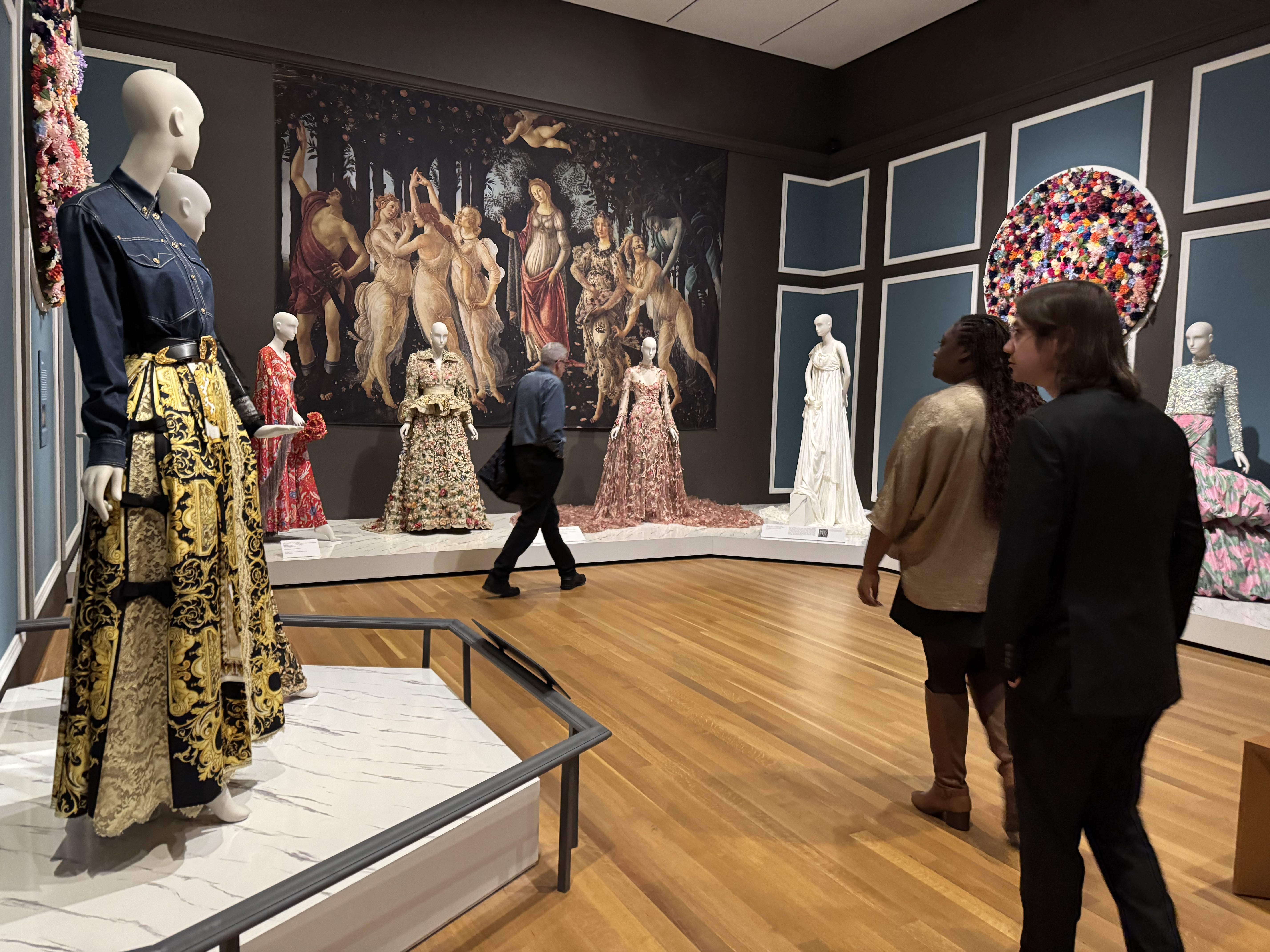 Review: Cleveland Museum of Art's big fall fashion show is