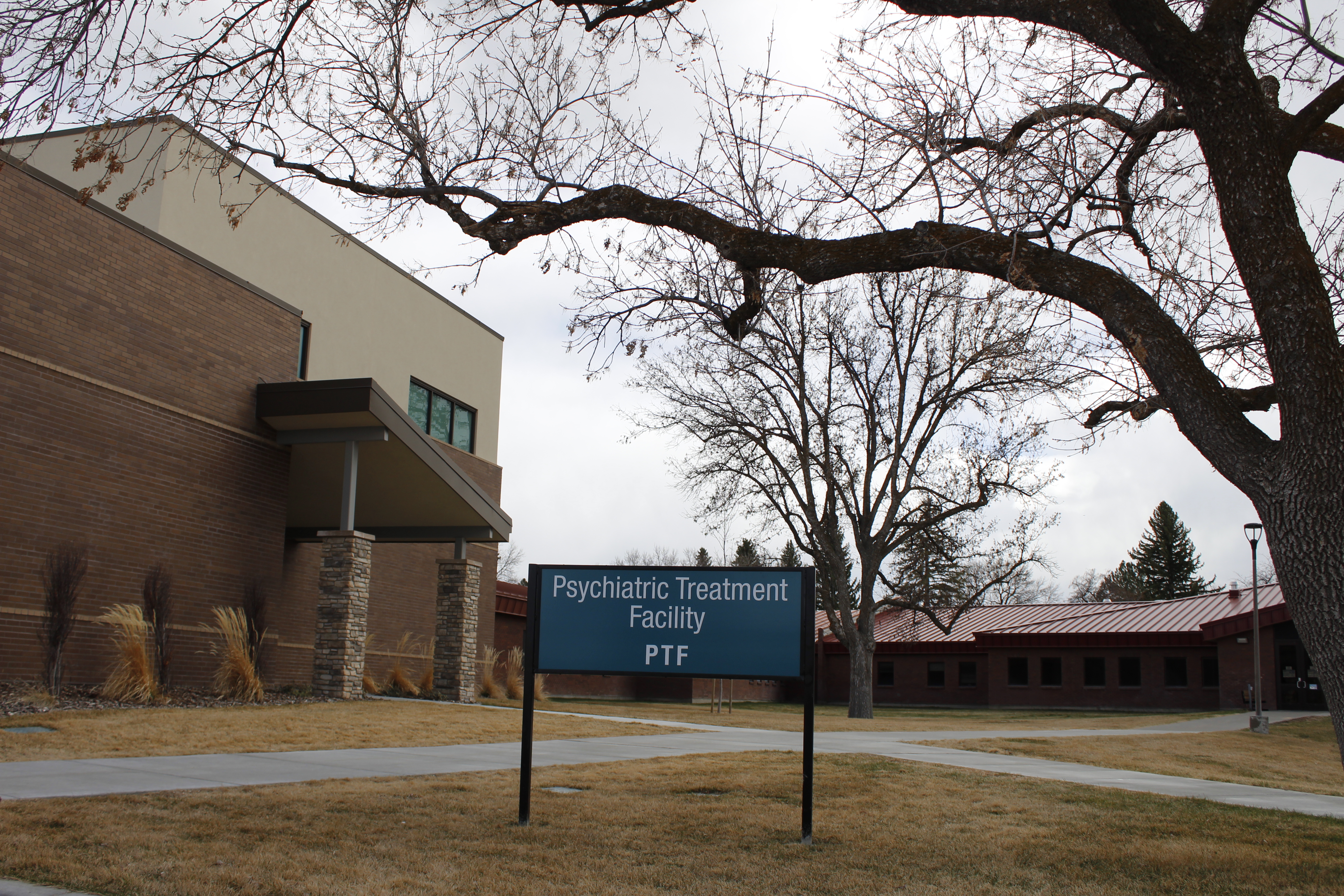 Mountain West psychiatric hospitals report few COVID deaths, but some are skeptical - Vimarsana News
