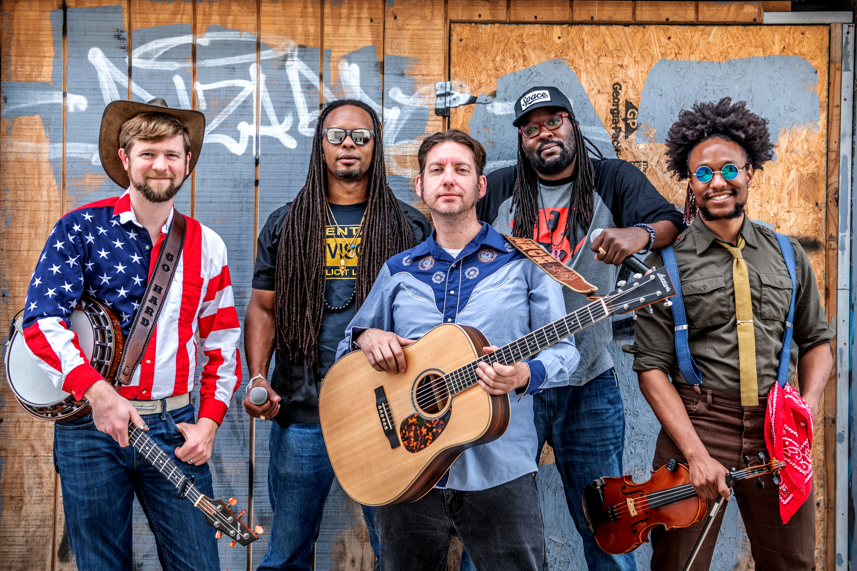 洋楽 SOUTHERN GANGSTAS SG3 KSUT welcomes bluegrass hip-hop band Gangstagrass for live session